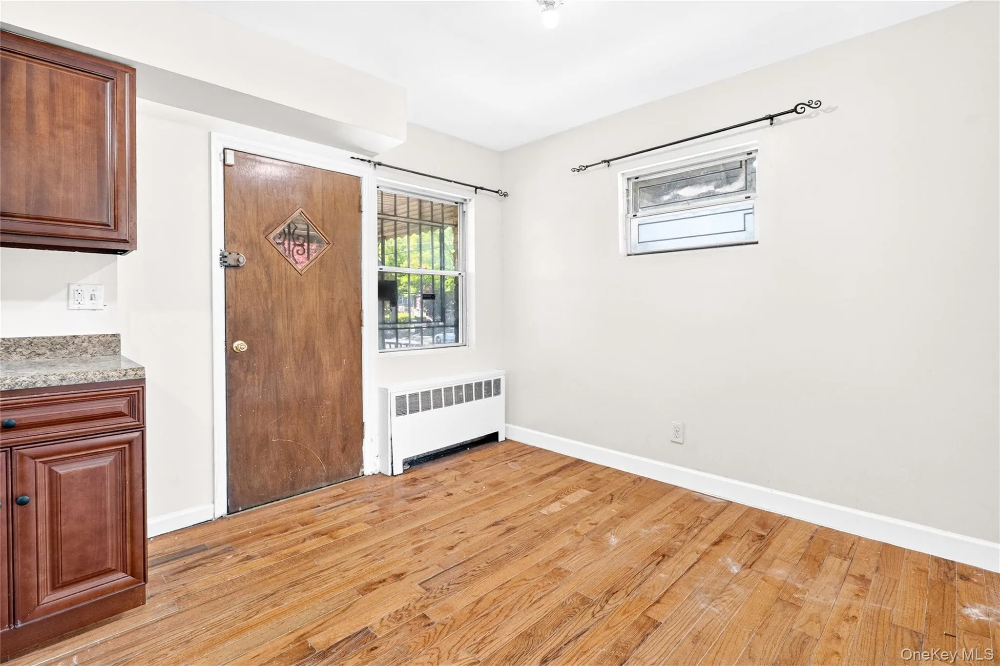 3885 Paulding Avenue, New York, NY, 3 Bedrooms Bedrooms, 5 Rooms Rooms,2 BathroomsBathrooms,Residential,For Rent,Paulding,0,1015609 3885 Paulding Avenue, New York, NY, 3 Bedrooms Bedrooms, 5 Rooms Rooms,2 BathroomsBathrooms,Residential,For Rent,Paulding,0,1015609