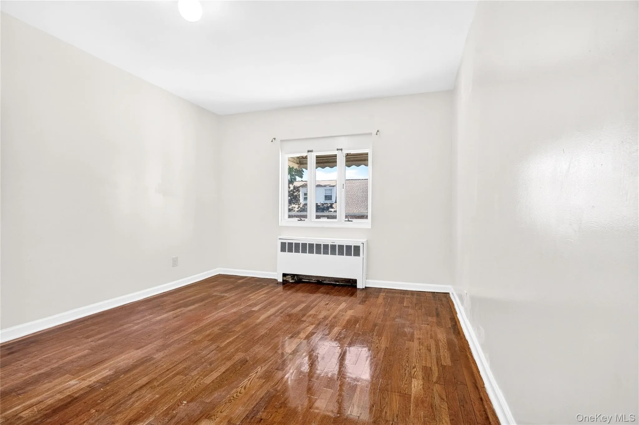 3885 Paulding Avenue, New York, NY, 3 Bedrooms Bedrooms, 5 Rooms Rooms,2 BathroomsBathrooms,Residential,For Rent,Paulding,0,1015609 3885 Paulding Avenue, New York, NY, 3 Bedrooms Bedrooms, 5 Rooms Rooms,2 BathroomsBathrooms,Residential,For Rent,Paulding,0,1015609