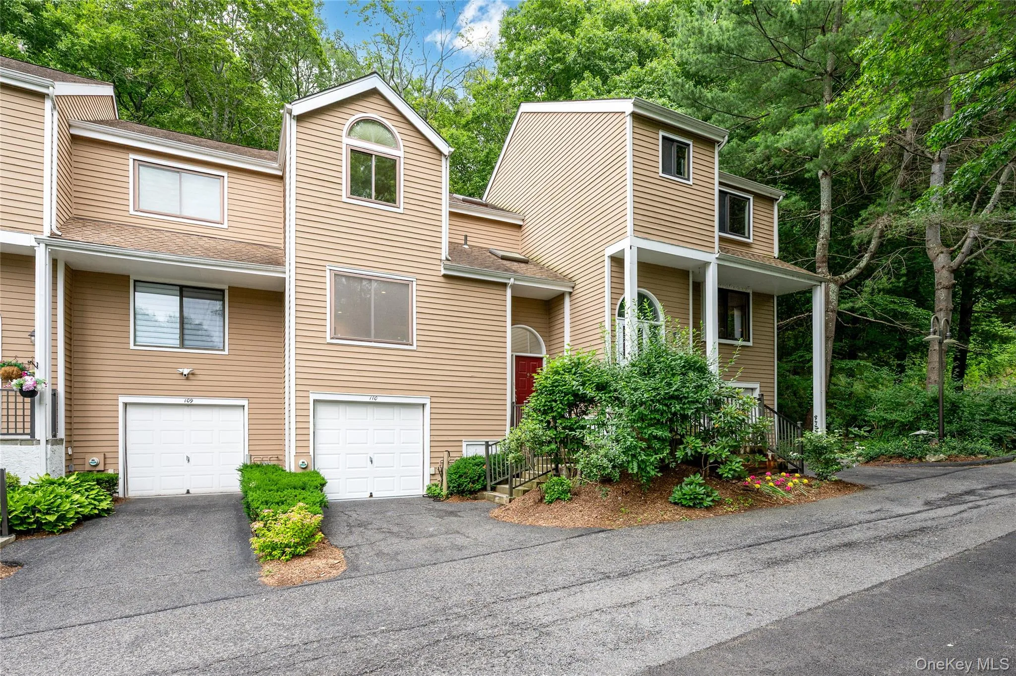 110 Woods End Road, New Castle, NY, 2 Bedrooms Bedrooms, 6 Rooms Rooms,2 BathroomsBathrooms,Residential,For Rent,Woods End,0,1015610 110 Woods End Road, New Castle, NY, 2 Bedrooms Bedrooms, 6 Rooms Rooms,2 BathroomsBathrooms,Residential,For Rent,Woods End,0,1015610