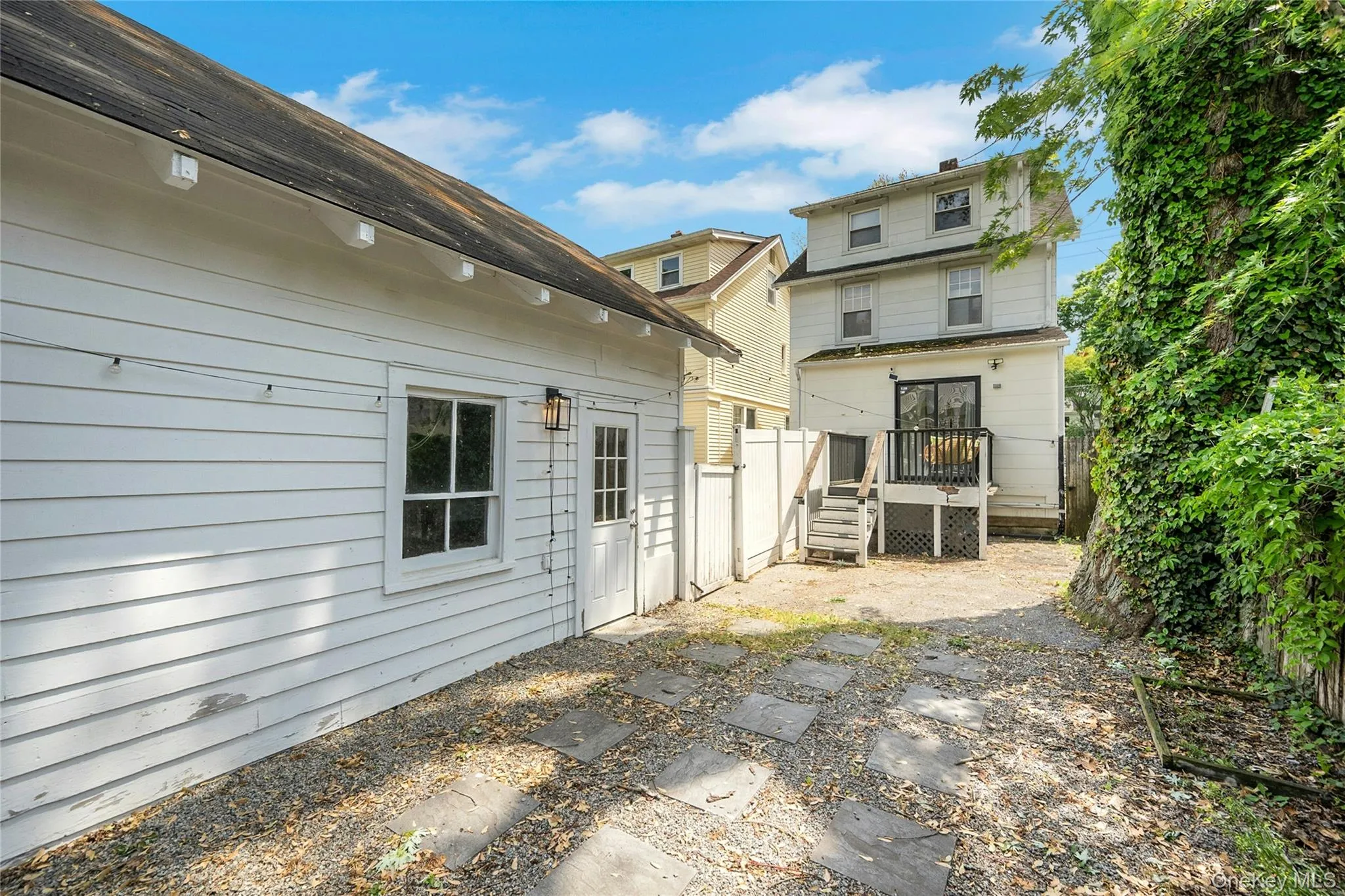 157 Columbia Avenue, Greenburgh, NY, 4 Bedrooms Bedrooms, 7 Rooms Rooms,2 BathroomsBathrooms,Residential Lease,For Rent,Columbia,0,1015618 157 Columbia Avenue, Greenburgh, NY, 4 Bedrooms Bedrooms, 7 Rooms Rooms,2 BathroomsBathrooms,Residential Lease,For Rent,Columbia,0,1015618