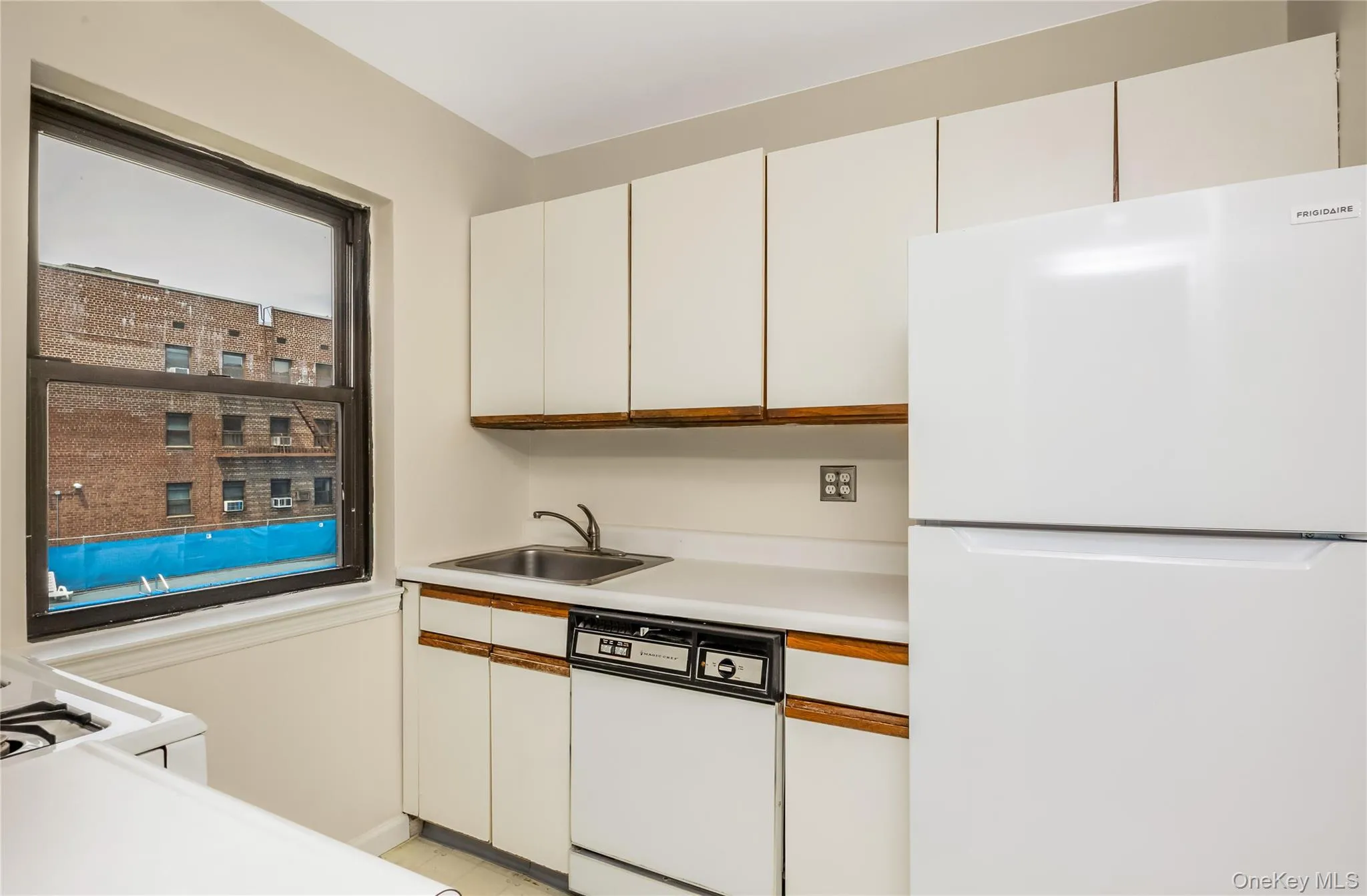 47-30 217th Street, New York, NY, 1 Bedroom Bedrooms, 4 Rooms Rooms,1 BathroomBathrooms,Residential,For Rent,217th,0,1015619 47-30 217th Street, New York, NY, 1 Bedroom Bedrooms, 4 Rooms Rooms,1 BathroomBathrooms,Residential,For Rent,217th,0,1015619