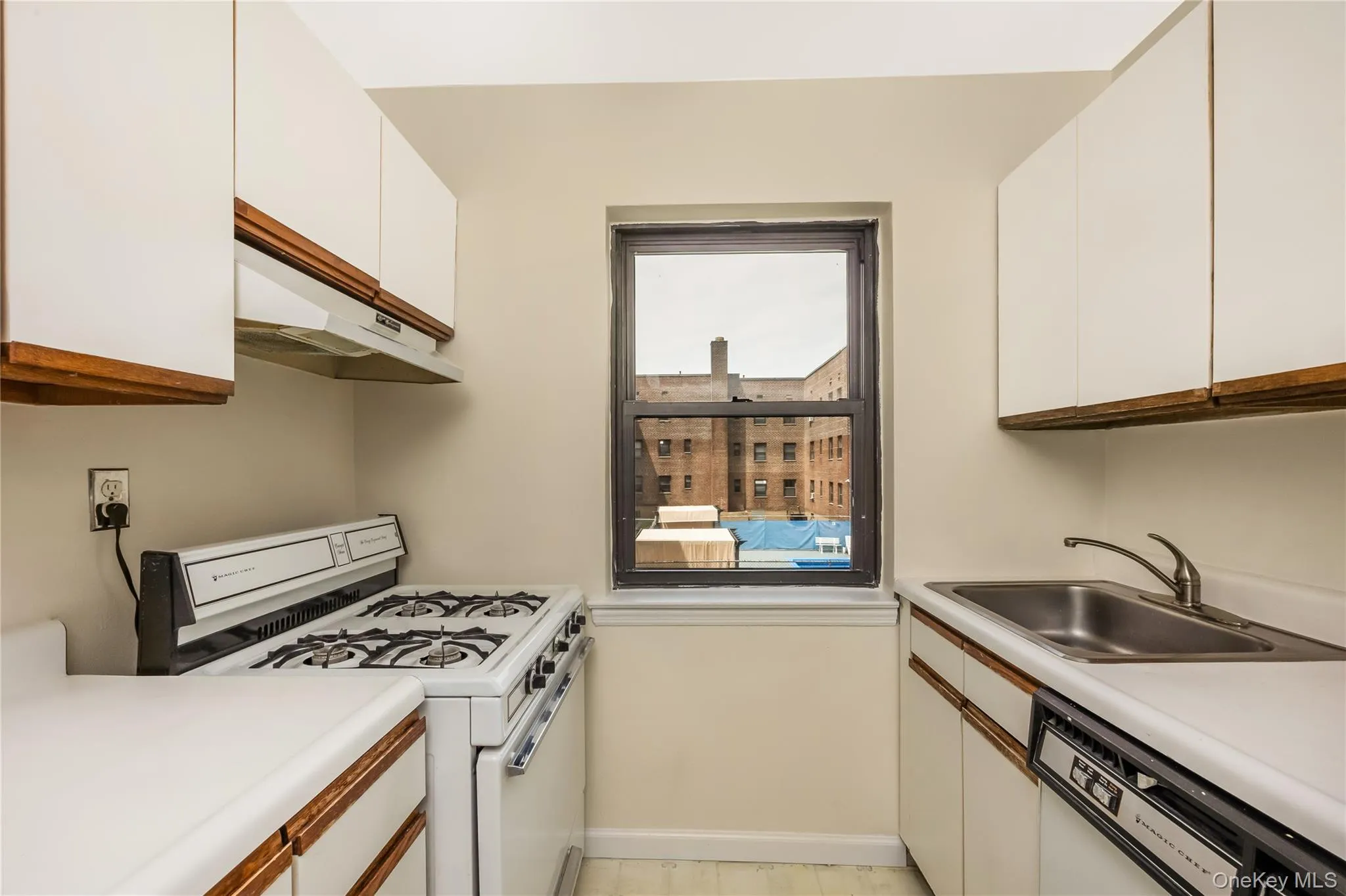 47-30 217th Street, New York, NY, 1 Bedroom Bedrooms, 4 Rooms Rooms,1 BathroomBathrooms,Residential,For Rent,217th,0,1015619 47-30 217th Street, New York, NY, 1 Bedroom Bedrooms, 4 Rooms Rooms,1 BathroomBathrooms,Residential,For Rent,217th,0,1015619