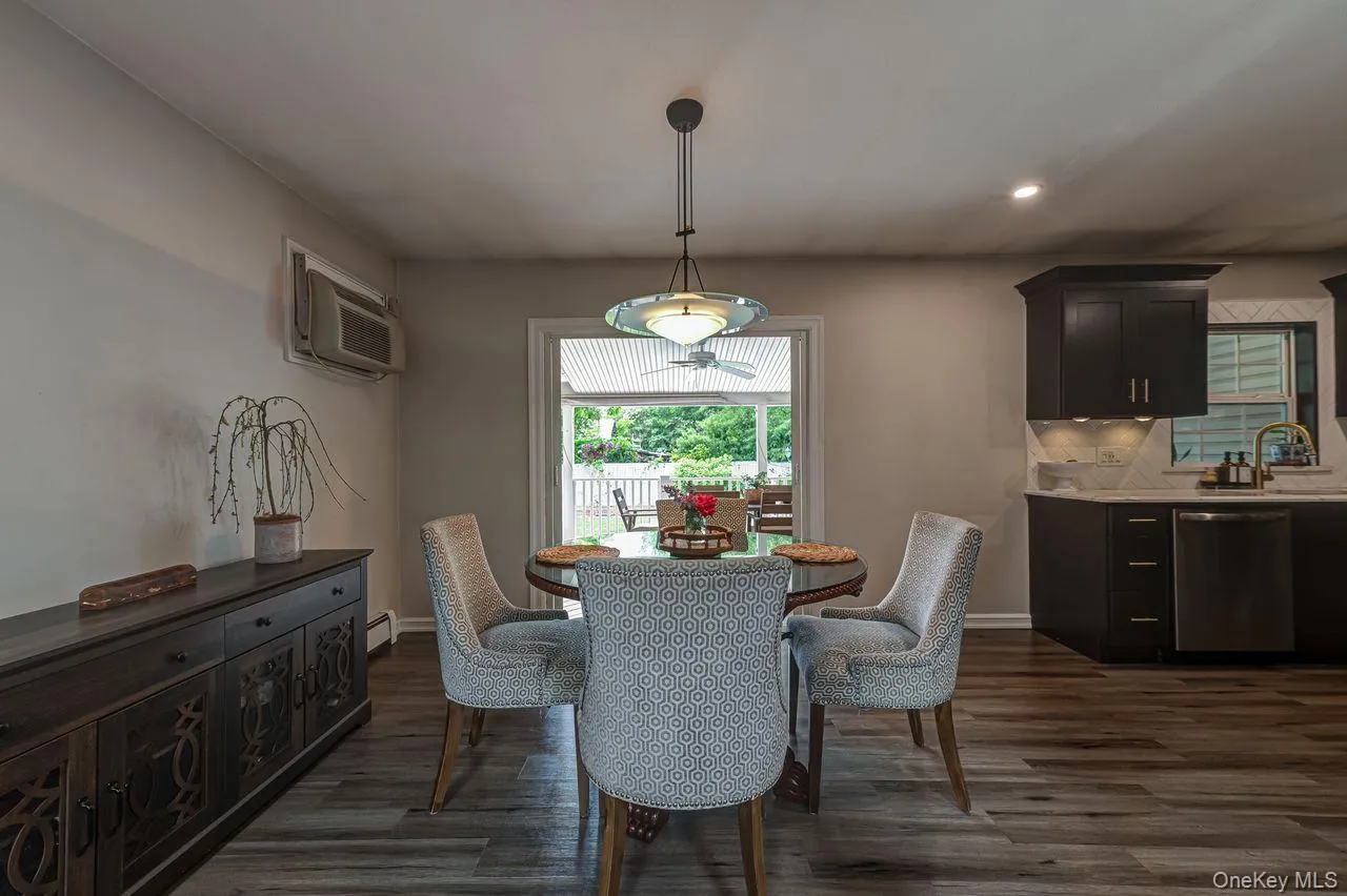 2349 Lincoln Street, Hempstead, NY, 4 Bedrooms Bedrooms, 9 Rooms Rooms,2 BathroomsBathrooms,Residential,For Rent,Lincoln,0,1015620 2349 Lincoln Street, Hempstead, NY, 4 Bedrooms Bedrooms, 9 Rooms Rooms,2 BathroomsBathrooms,Residential,For Rent,Lincoln,0,1015620