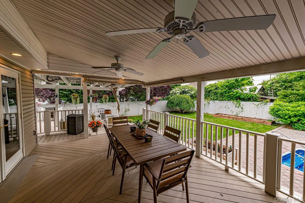 2349 Lincoln Street, Hempstead, NY, 4 Bedrooms Bedrooms, 9 Rooms Rooms,2 BathroomsBathrooms,Residential,For Rent,Lincoln,0,1015620 2349 Lincoln Street, Hempstead, NY, 4 Bedrooms Bedrooms, 9 Rooms Rooms,2 BathroomsBathrooms,Residential,For Rent,Lincoln,0,1015620