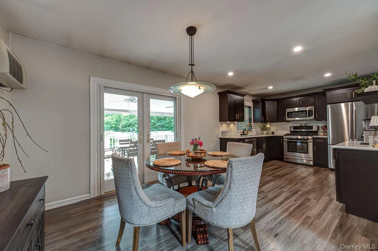 2349 Lincoln Street, Hempstead, NY, 4 Bedrooms Bedrooms, 9 Rooms Rooms,2 BathroomsBathrooms,Residential,For Rent,Lincoln,0,1015620 2349 Lincoln Street, Hempstead, NY, 4 Bedrooms Bedrooms, 9 Rooms Rooms,2 BathroomsBathrooms,Residential,For Rent,Lincoln,0,1015620