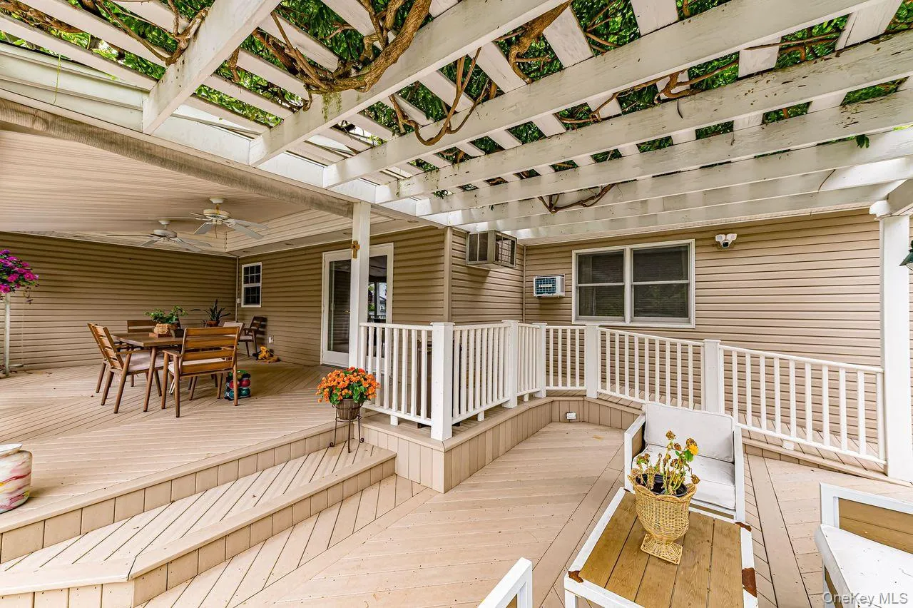 2349 Lincoln Street, Hempstead, NY, 4 Bedrooms Bedrooms, 9 Rooms Rooms,2 BathroomsBathrooms,Residential,For Rent,Lincoln,0,1015620 2349 Lincoln Street, Hempstead, NY, 4 Bedrooms Bedrooms, 9 Rooms Rooms,2 BathroomsBathrooms,Residential,For Rent,Lincoln,0,1015620