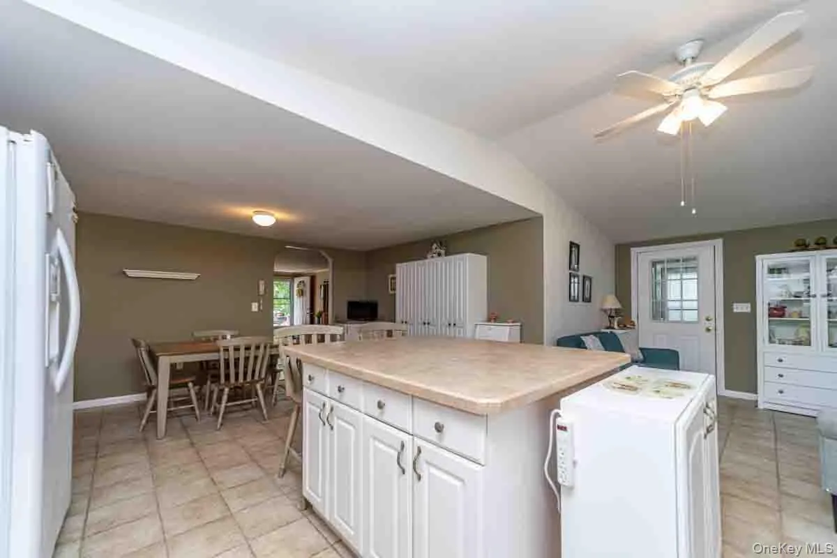 103 Prospect Avenue, Montgomery, NY, 3 Bedrooms Bedrooms, 6 Rooms Rooms,1 BathroomBathrooms,Residential,For Rent,Prospect,0,1015621 103 Prospect Avenue, Montgomery, NY, 3 Bedrooms Bedrooms, 6 Rooms Rooms,1 BathroomBathrooms,Residential,For Rent,Prospect,0,1015621