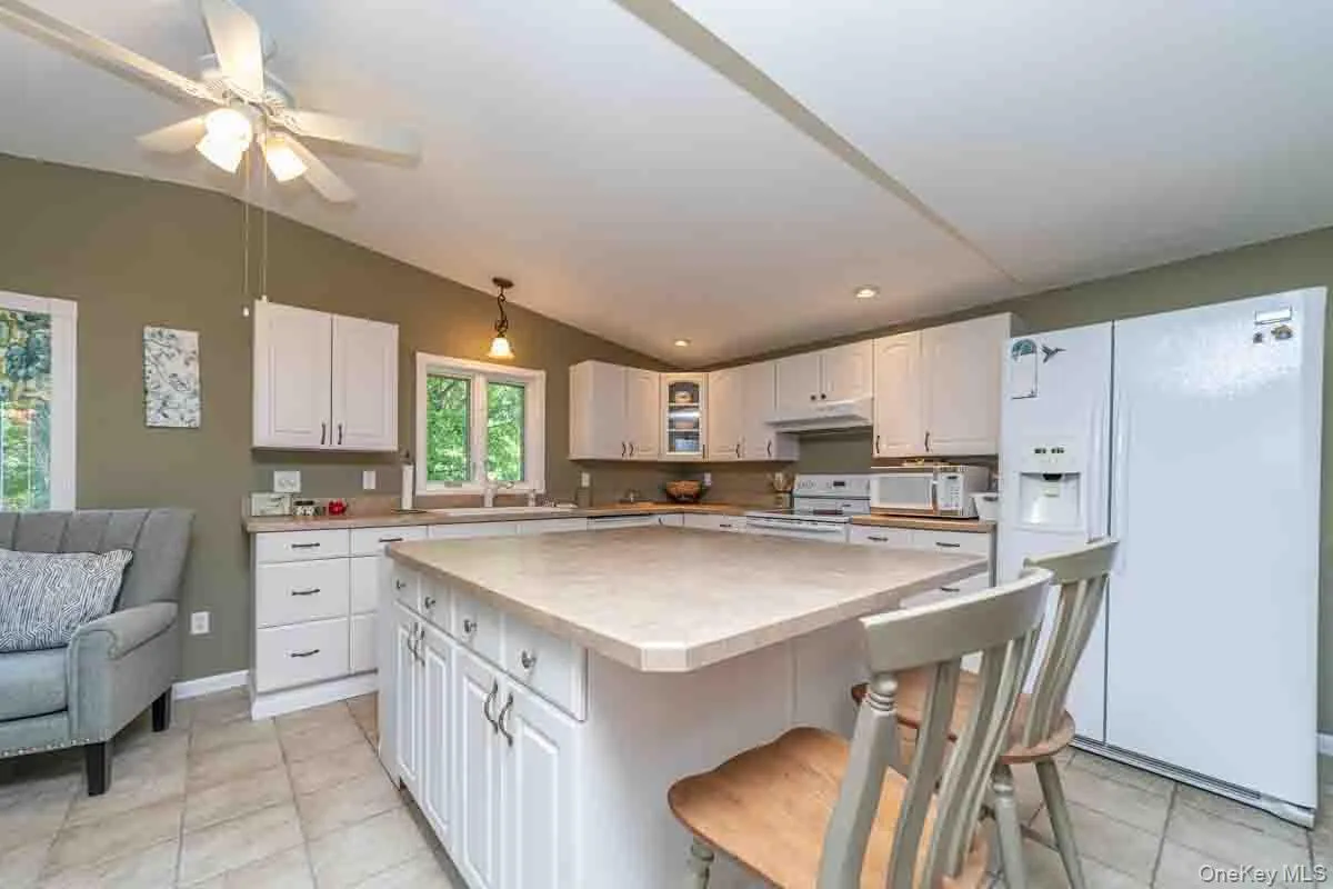 103 Prospect Avenue, Montgomery, NY, 3 Bedrooms Bedrooms, 6 Rooms Rooms,1 BathroomBathrooms,Residential,For Rent,Prospect,0,1015621 103 Prospect Avenue, Montgomery, NY, 3 Bedrooms Bedrooms, 6 Rooms Rooms,1 BathroomBathrooms,Residential,For Rent,Prospect,0,1015621