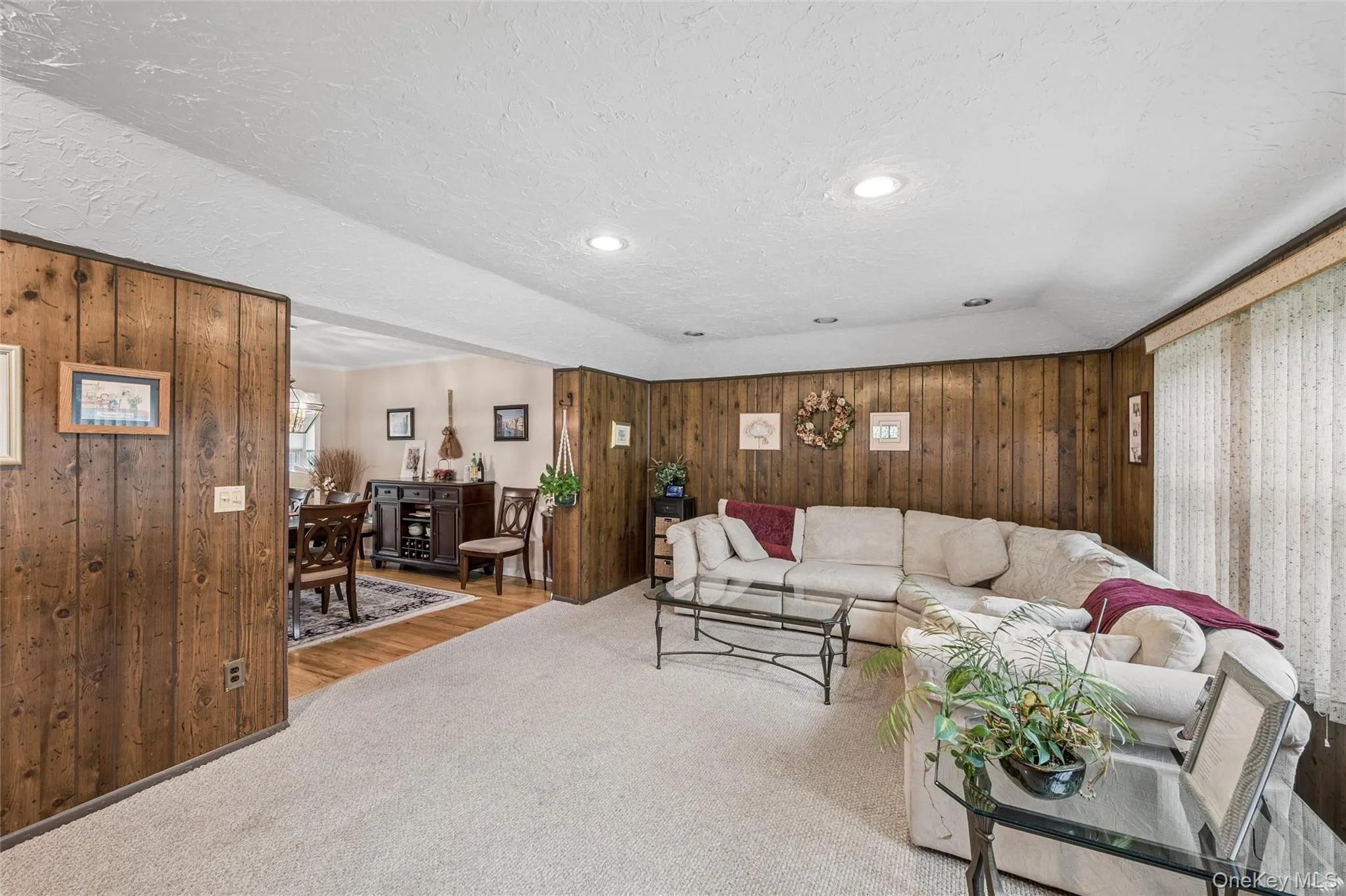 952 Roxbury Drive, Hempstead, NY, 4 Bedrooms Bedrooms, 8 Rooms Rooms,2 BathroomsBathrooms,Residential,For Rent,Roxbury,0,KEY1015622 952 Roxbury Drive, Hempstead, NY, 4 Bedrooms Bedrooms, 8 Rooms Rooms,2 BathroomsBathrooms,Residential,For Rent,Roxbury,0,KEY1015622