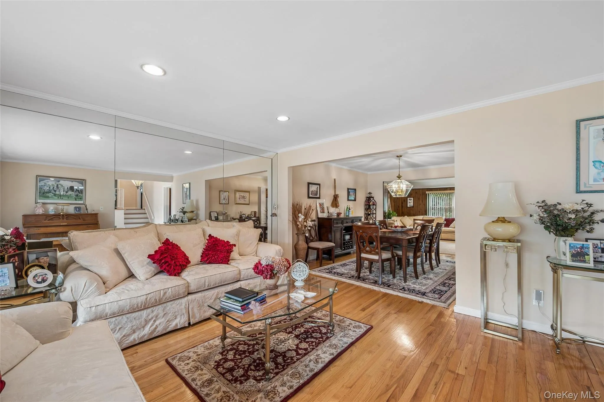 952 Roxbury Drive, Hempstead, NY, 4 Bedrooms Bedrooms, 8 Rooms Rooms,2 BathroomsBathrooms,Residential,For Rent,Roxbury,0,KEY1015622 952 Roxbury Drive, Hempstead, NY, 4 Bedrooms Bedrooms, 8 Rooms Rooms,2 BathroomsBathrooms,Residential,For Rent,Roxbury,0,KEY1015622