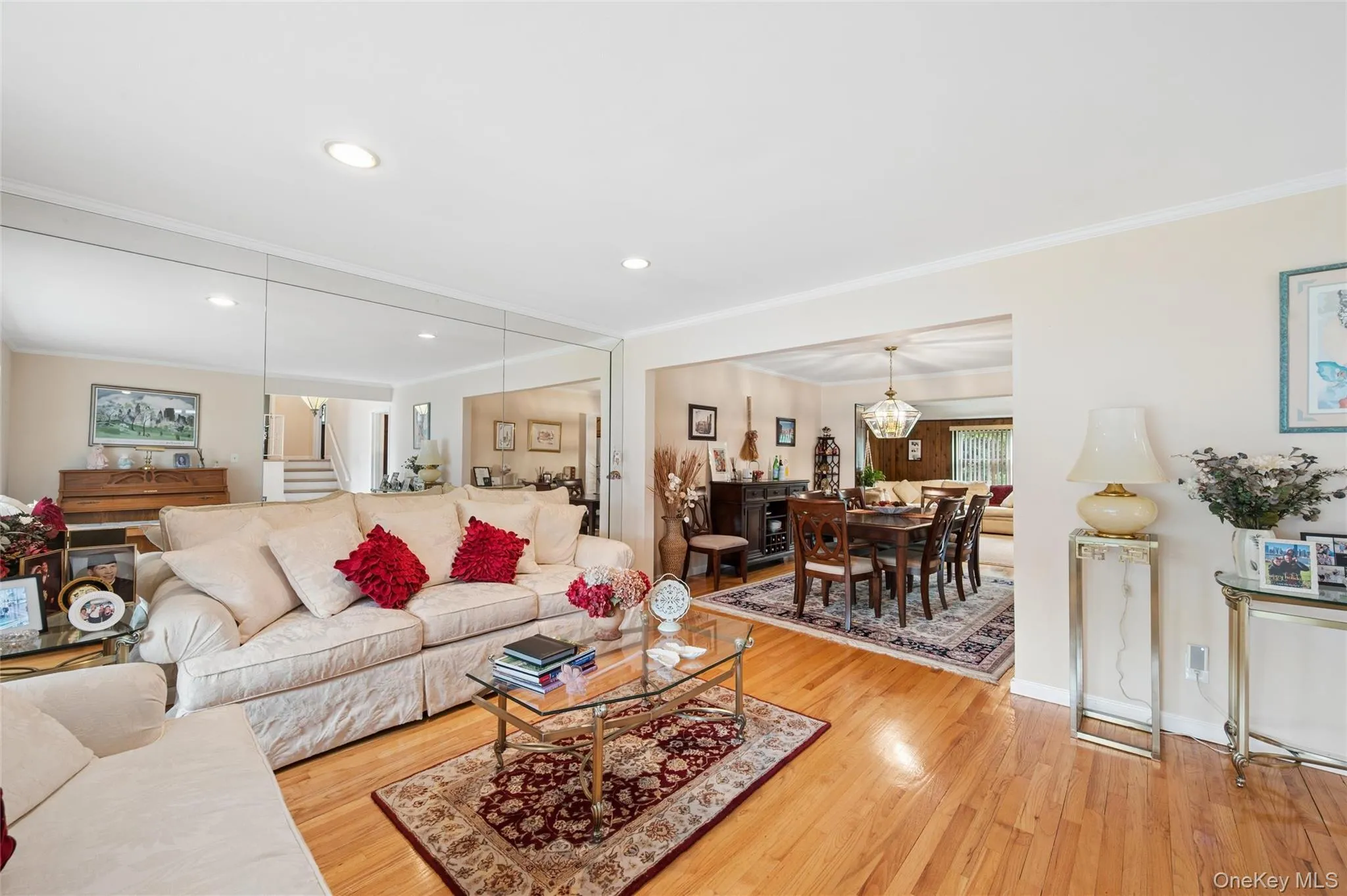 952 Roxbury Drive, Hempstead, NY, 4 Bedrooms Bedrooms, 8 Rooms Rooms,2 BathroomsBathrooms,Residential,For Rent,Roxbury,0,KEY1015622 952 Roxbury Drive, Hempstead, NY, 4 Bedrooms Bedrooms, 8 Rooms Rooms,2 BathroomsBathrooms,Residential,For Rent,Roxbury,0,KEY1015622