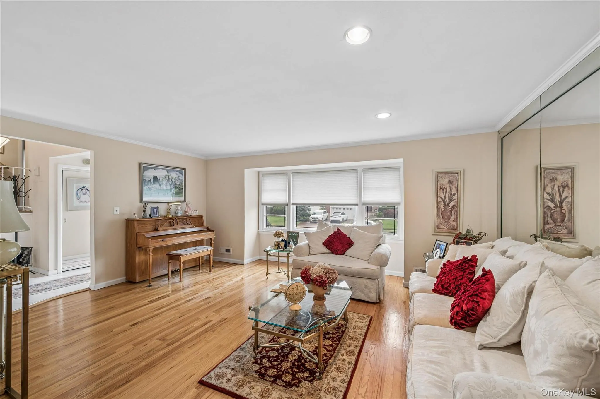 952 Roxbury Drive, Hempstead, NY, 4 Bedrooms Bedrooms, 8 Rooms Rooms,2 BathroomsBathrooms,Residential,For Rent,Roxbury,0,KEY1015622 952 Roxbury Drive, Hempstead, NY, 4 Bedrooms Bedrooms, 8 Rooms Rooms,2 BathroomsBathrooms,Residential,For Rent,Roxbury,0,KEY1015622