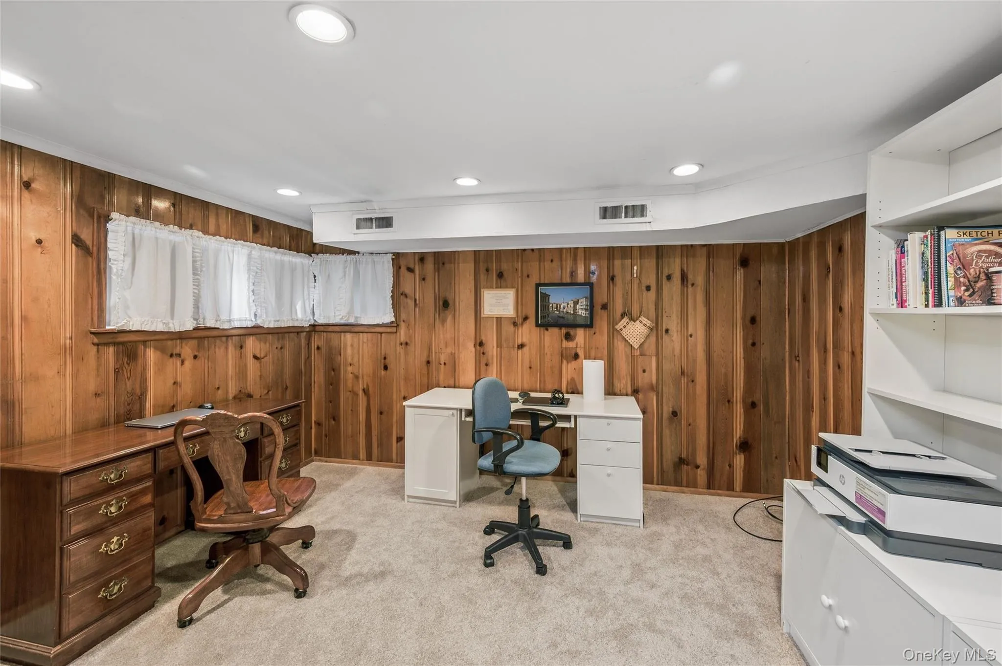 952 Roxbury Drive, Hempstead, NY, 4 Bedrooms Bedrooms, 8 Rooms Rooms,2 BathroomsBathrooms,Residential,For Rent,Roxbury,0,KEY1015622 952 Roxbury Drive, Hempstead, NY, 4 Bedrooms Bedrooms, 8 Rooms Rooms,2 BathroomsBathrooms,Residential,For Rent,Roxbury,0,KEY1015622