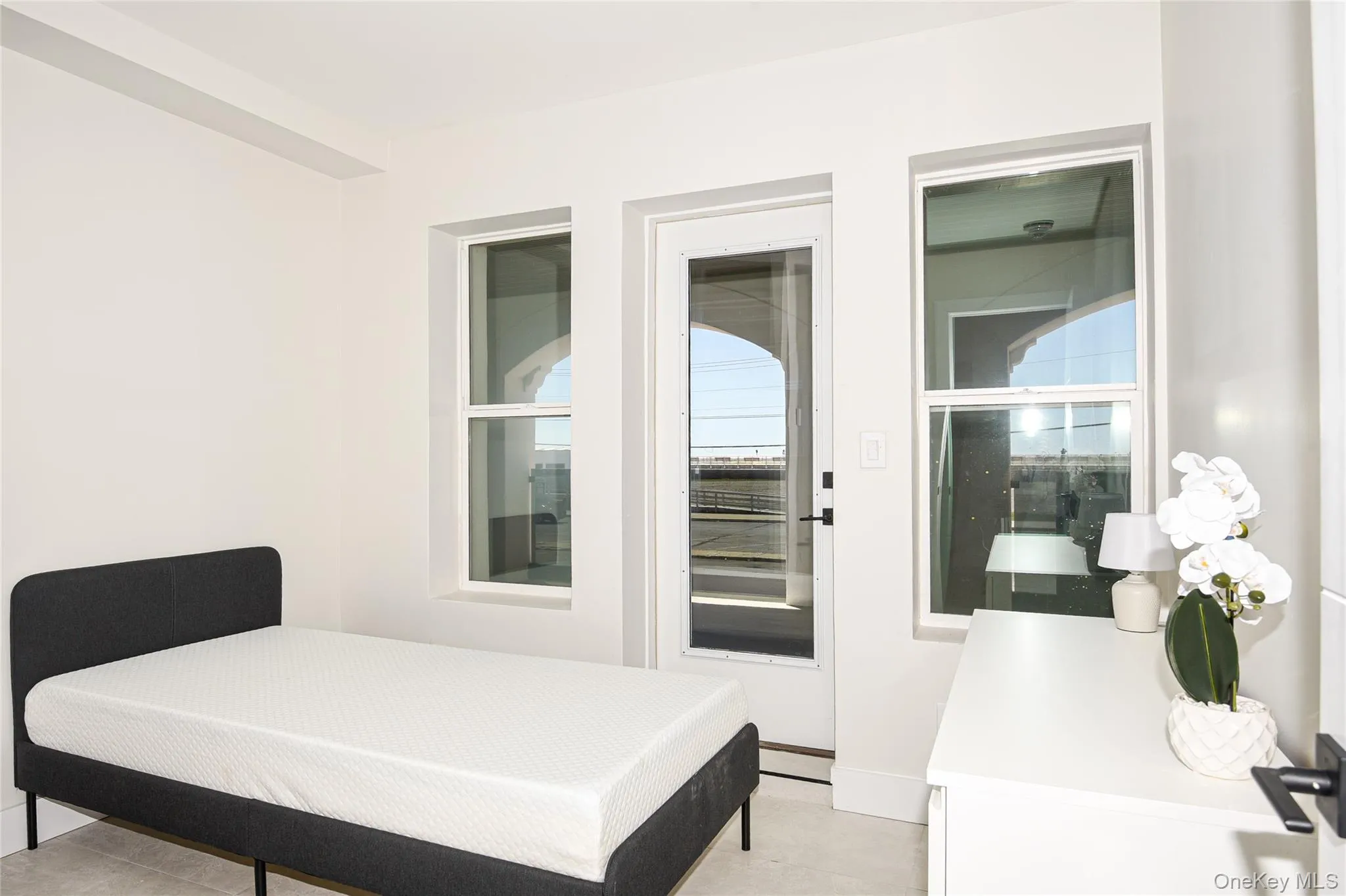 315 1M Broadway, Long Beach, NY, 2 Bedrooms Bedrooms, 5 Rooms Rooms,1 BathroomBathrooms,Residential Lease,For Rent,Broadway,0,1015624 315 1M Broadway, Long Beach, NY, 2 Bedrooms Bedrooms, 5 Rooms Rooms,1 BathroomBathrooms,Residential Lease,For Rent,Broadway,0,1015624