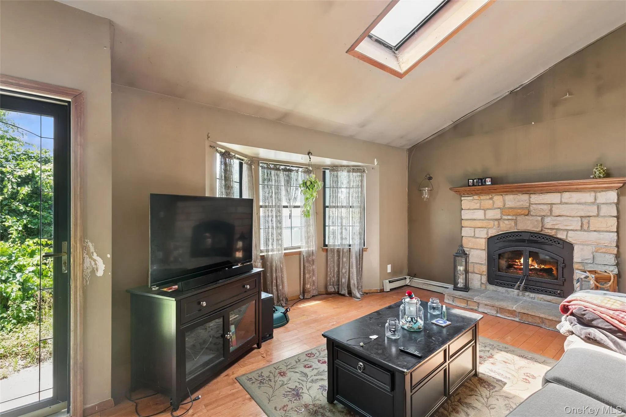111 Coleman Road, Brookhaven, NY, 3 Bedrooms Bedrooms, 6 Rooms Rooms,2 BathroomsBathrooms,Residential,For Rent,Coleman,0,1015626 111 Coleman Road, Brookhaven, NY, 3 Bedrooms Bedrooms, 6 Rooms Rooms,2 BathroomsBathrooms,Residential,For Rent,Coleman,0,1015626