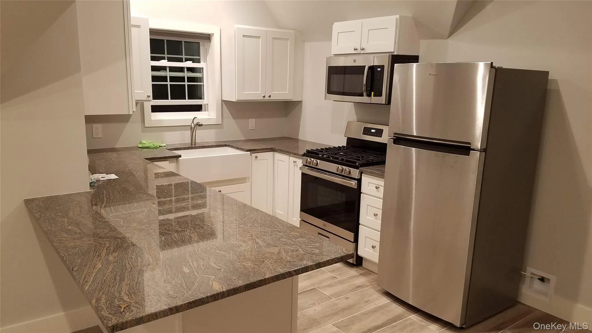 241 Broadway, Long Beach, NY, 1 Bedroom Bedrooms, 4 Rooms Rooms,1 BathroomBathrooms,Residential Lease,For Rent,Broadway,0,1015627 241 Broadway, Long Beach, NY, 1 Bedroom Bedrooms, 4 Rooms Rooms,1 BathroomBathrooms,Residential Lease,For Rent,Broadway,0,1015627