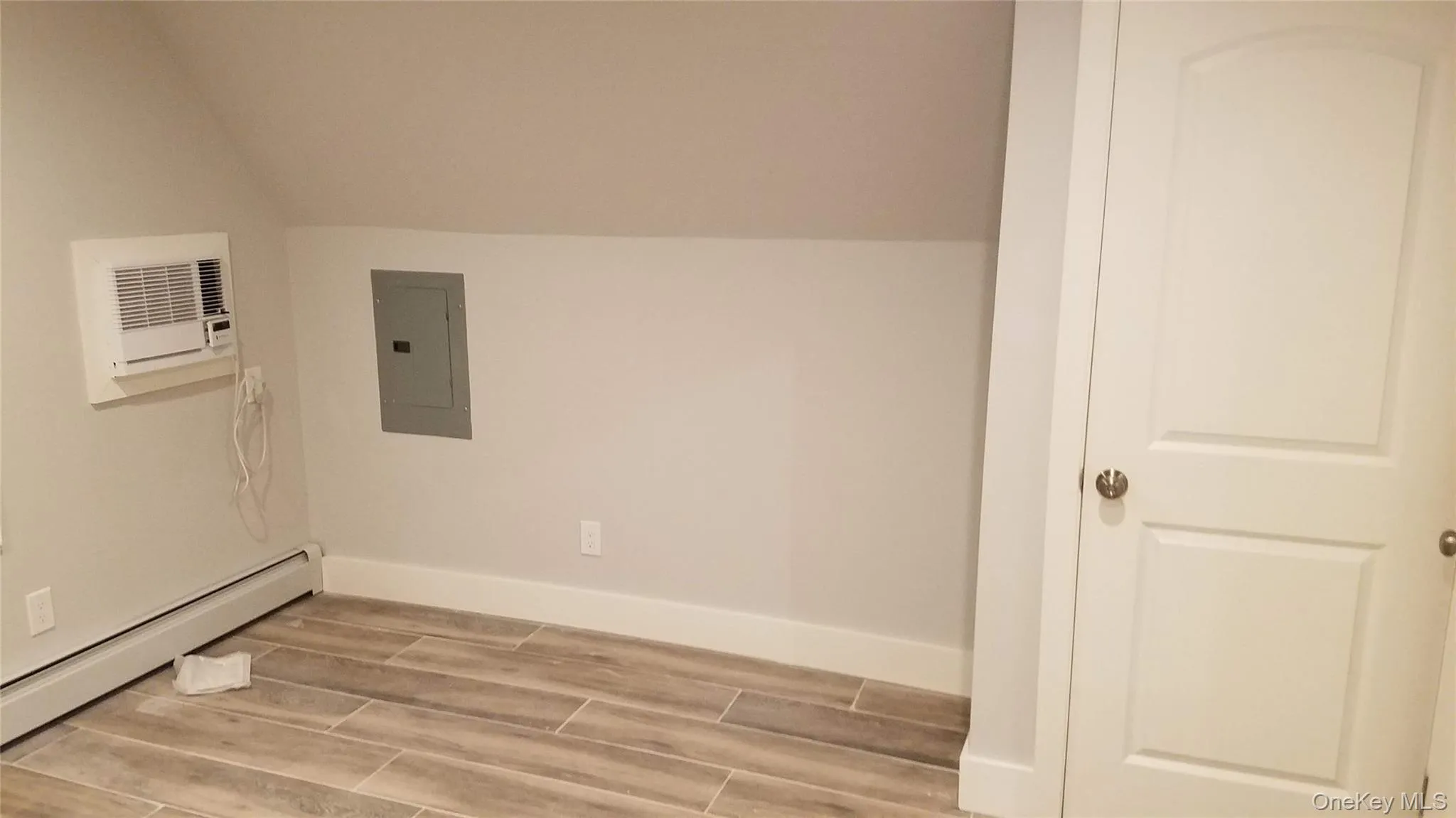 241 Broadway, Long Beach, NY, 1 Bedroom Bedrooms, 4 Rooms Rooms,1 BathroomBathrooms,Residential Lease,For Rent,Broadway,0,1015627 241 Broadway, Long Beach, NY, 1 Bedroom Bedrooms, 4 Rooms Rooms,1 BathroomBathrooms,Residential Lease,For Rent,Broadway,0,1015627