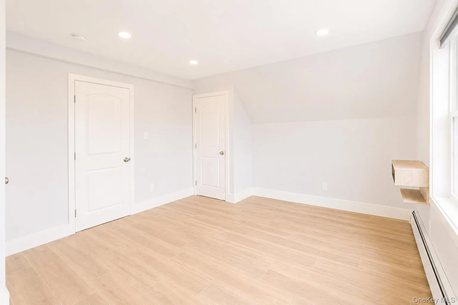 241 Broadway, Long Beach, NY, 1 Bedroom Bedrooms, 4 Rooms Rooms,1 BathroomBathrooms,Residential Lease,For Rent,Broadway,0,1015627 241 Broadway, Long Beach, NY, 1 Bedroom Bedrooms, 4 Rooms Rooms,1 BathroomBathrooms,Residential Lease,For Rent,Broadway,0,1015627