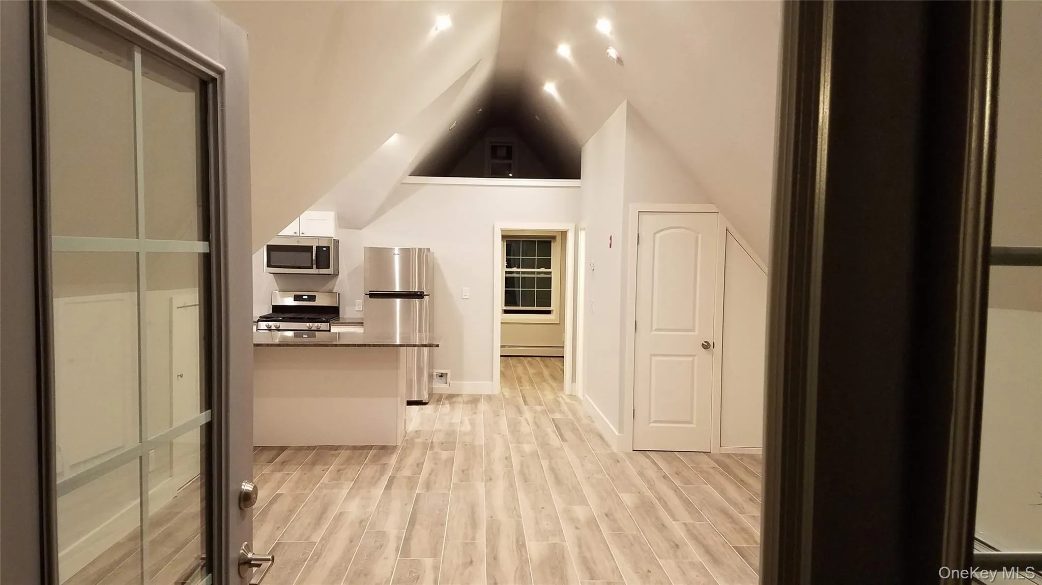 241 Broadway, Long Beach, NY, 1 Bedroom Bedrooms, 4 Rooms Rooms,1 BathroomBathrooms,Residential Lease,For Rent,Broadway,0,1015627 241 Broadway, Long Beach, NY, 1 Bedroom Bedrooms, 4 Rooms Rooms,1 BathroomBathrooms,Residential Lease,For Rent,Broadway,0,1015627
