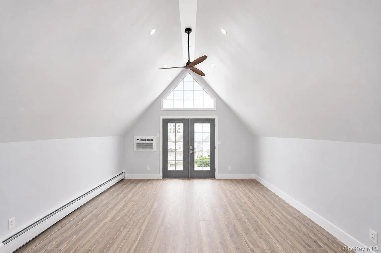 241 Broadway, Long Beach, NY, 1 Bedroom Bedrooms, 4 Rooms Rooms,1 BathroomBathrooms,Residential Lease,For Rent,Broadway,0,1015627 241 Broadway, Long Beach, NY, 1 Bedroom Bedrooms, 4 Rooms Rooms,1 BathroomBathrooms,Residential Lease,For Rent,Broadway,0,1015627