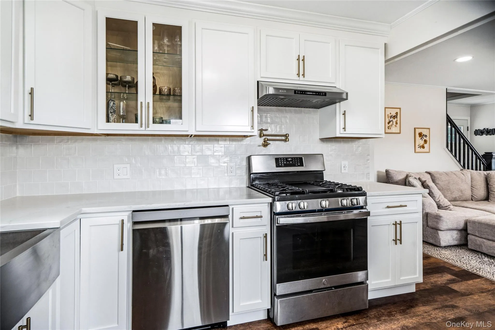 633 Robin Court, Hempstead, NY, 3 Bedrooms Bedrooms, 5 Rooms Rooms,1 BathroomBathrooms,Residential,For Rent,Robin,0,KEY1015629 633 Robin Court, Hempstead, NY, 3 Bedrooms Bedrooms, 5 Rooms Rooms,1 BathroomBathrooms,Residential,For Rent,Robin,0,KEY1015629