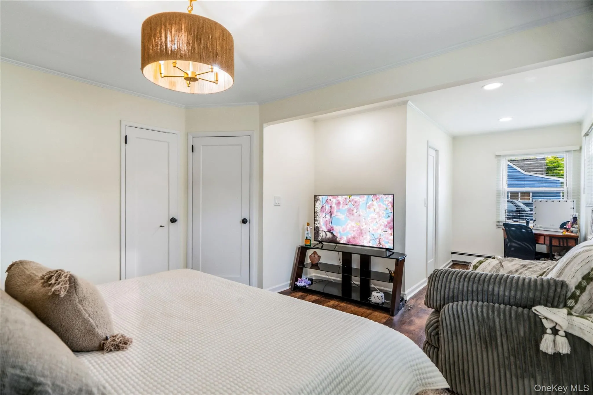 633 Robin Court, Hempstead, NY, 3 Bedrooms Bedrooms, 5 Rooms Rooms,1 BathroomBathrooms,Residential,For Rent,Robin,0,KEY1015629 633 Robin Court, Hempstead, NY, 3 Bedrooms Bedrooms, 5 Rooms Rooms,1 BathroomBathrooms,Residential,For Rent,Robin,0,KEY1015629