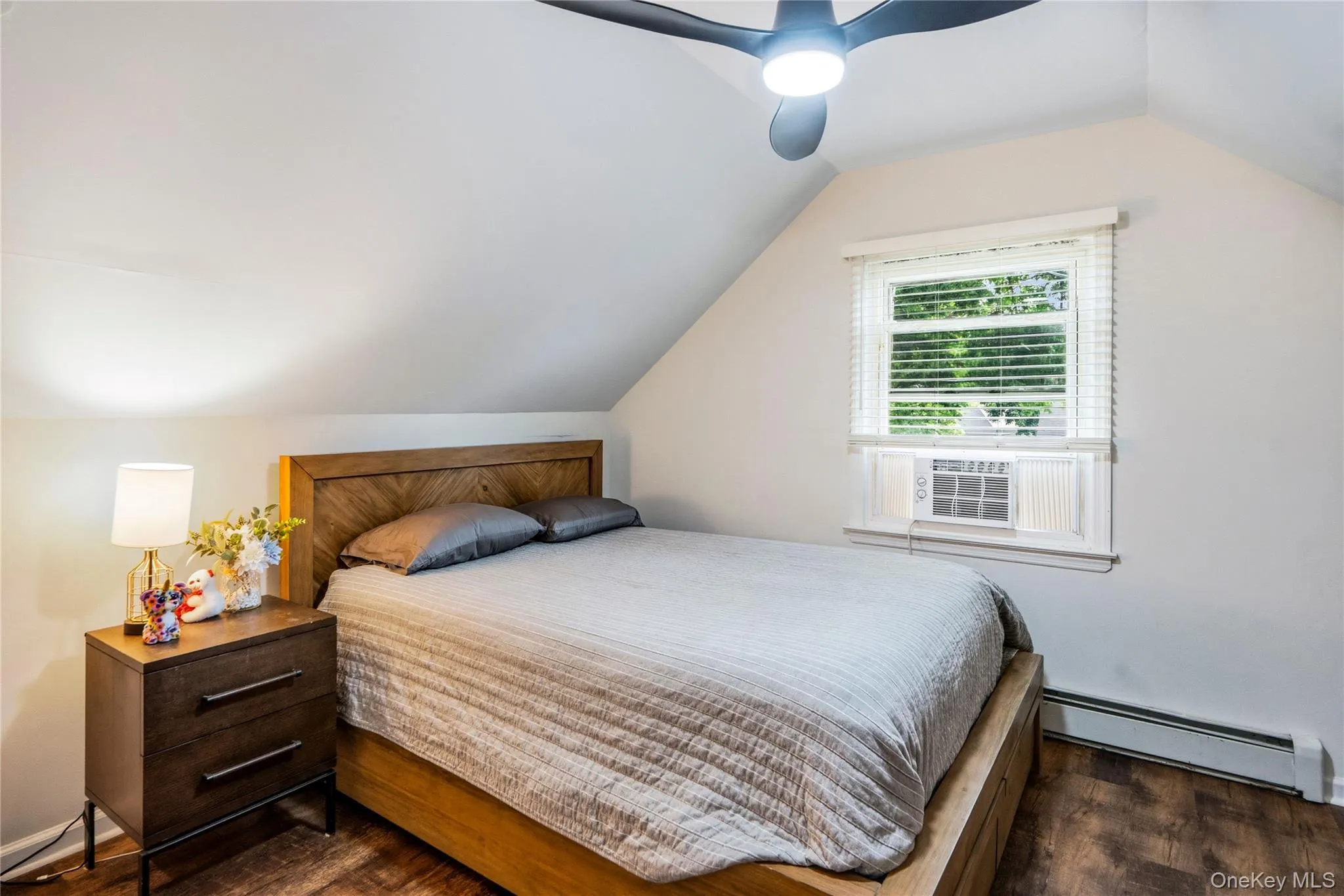 633 Robin Court, Hempstead, NY, 3 Bedrooms Bedrooms, 5 Rooms Rooms,1 BathroomBathrooms,Residential,For Rent,Robin,0,KEY1015629 633 Robin Court, Hempstead, NY, 3 Bedrooms Bedrooms, 5 Rooms Rooms,1 BathroomBathrooms,Residential,For Rent,Robin,0,KEY1015629