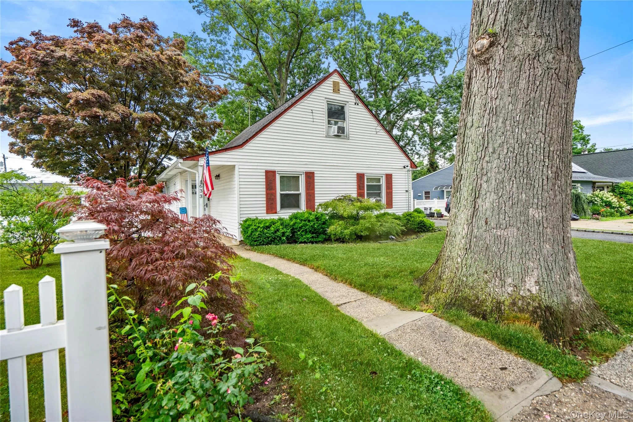 633 Robin Court, Hempstead, NY, 3 Bedrooms Bedrooms, 5 Rooms Rooms,1 BathroomBathrooms,Residential,For Rent,Robin,0,KEY1015629 633 Robin Court, Hempstead, NY, 3 Bedrooms Bedrooms, 5 Rooms Rooms,1 BathroomBathrooms,Residential,For Rent,Robin,0,KEY1015629