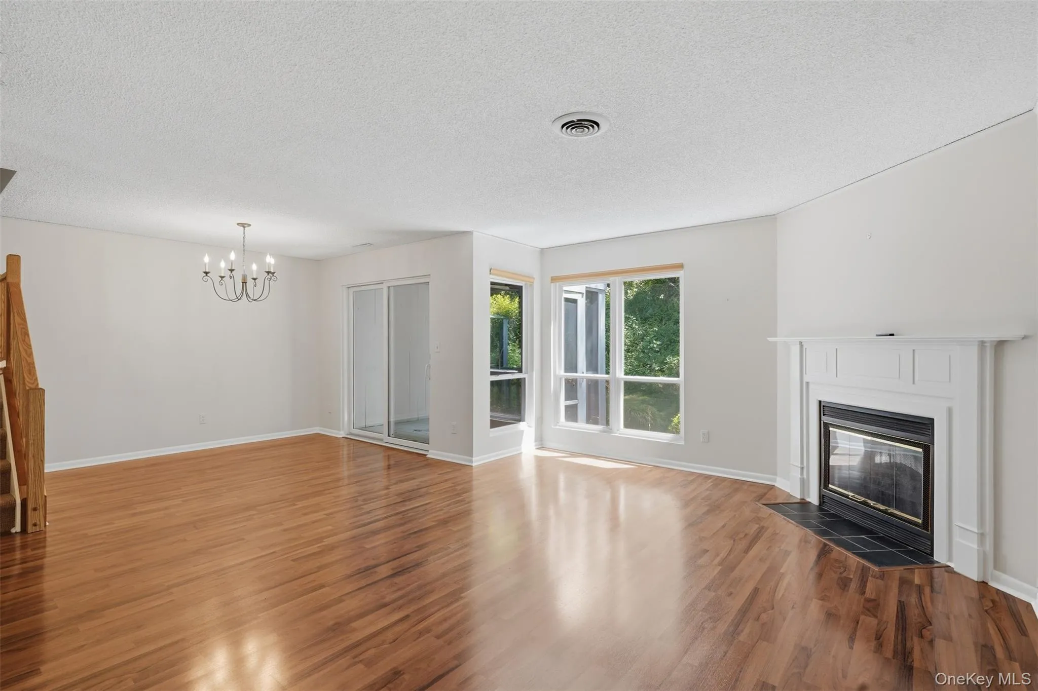 28 Knoll, Rhinebeck, NY, 2 Bedrooms Bedrooms, 6 Rooms Rooms,2 BathroomsBathrooms,Residential,For Rent,Knoll,0,1015633 28 Knoll, Rhinebeck, NY, 2 Bedrooms Bedrooms, 6 Rooms Rooms,2 BathroomsBathrooms,Residential,For Rent,Knoll,0,1015633