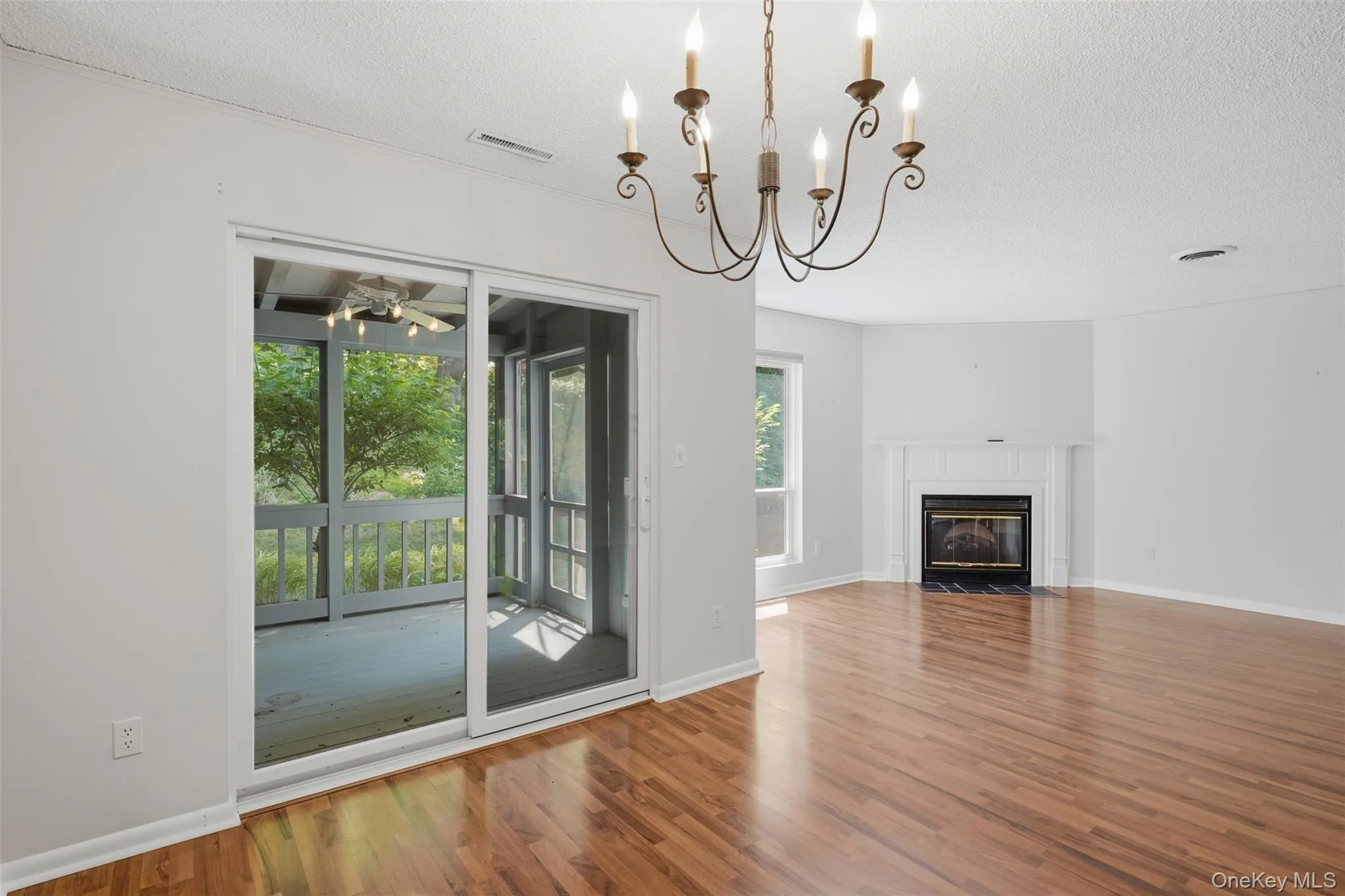 28 Knoll, Rhinebeck, NY, 2 Bedrooms Bedrooms, 6 Rooms Rooms,2 BathroomsBathrooms,Residential,For Rent,Knoll,0,1015633 28 Knoll, Rhinebeck, NY, 2 Bedrooms Bedrooms, 6 Rooms Rooms,2 BathroomsBathrooms,Residential,For Rent,Knoll,0,1015633