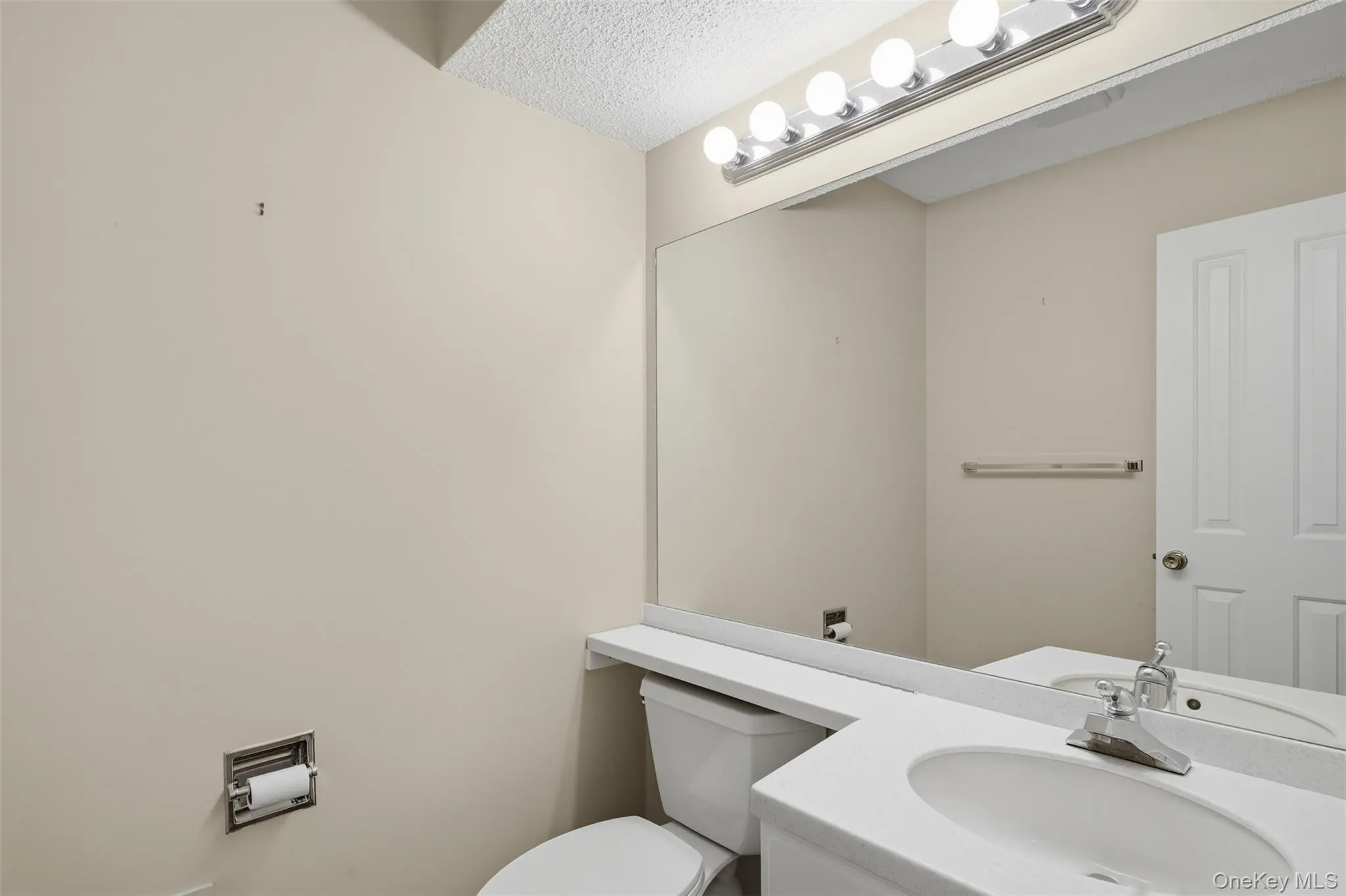 28 Knoll, Rhinebeck, NY, 2 Bedrooms Bedrooms, 6 Rooms Rooms,2 BathroomsBathrooms,Residential,For Rent,Knoll,0,1015633 28 Knoll, Rhinebeck, NY, 2 Bedrooms Bedrooms, 6 Rooms Rooms,2 BathroomsBathrooms,Residential,For Rent,Knoll,0,1015633