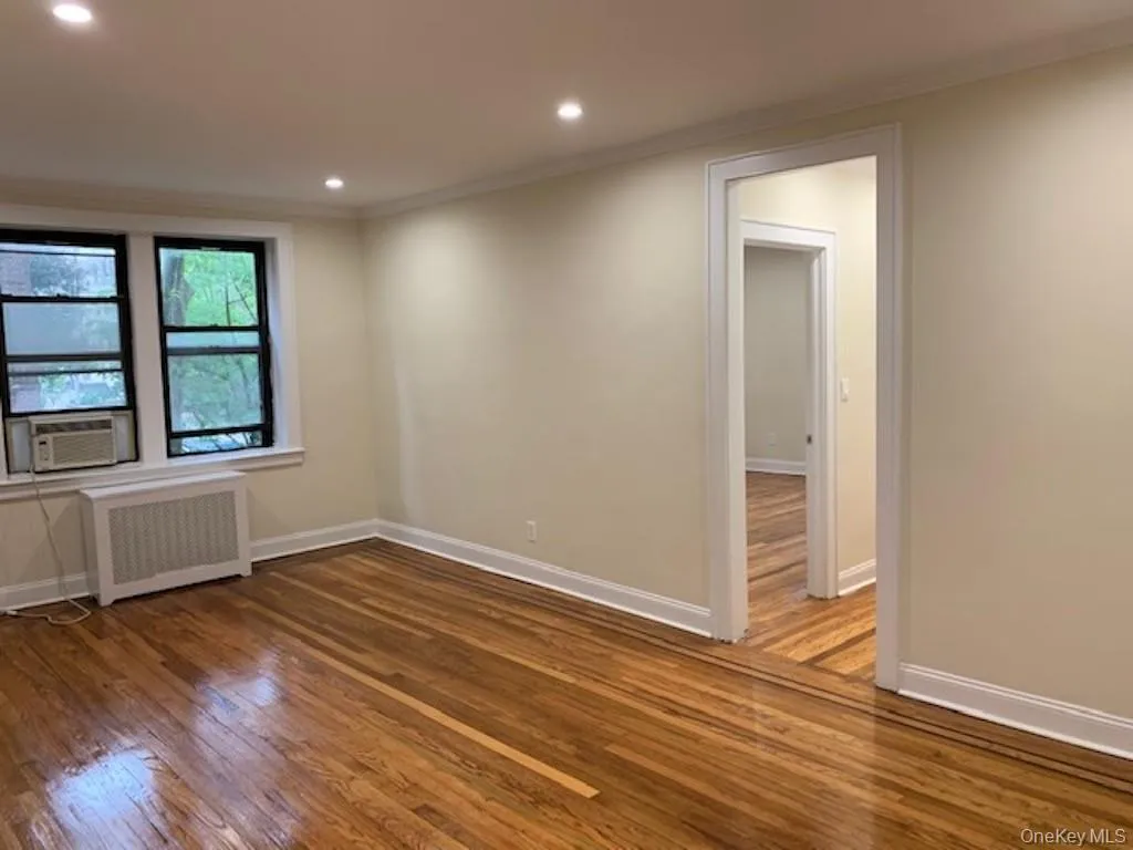 312 Main Street, White Plains, NY, 1 Bedroom Bedrooms, 3 Rooms Rooms,1 BathroomBathrooms,Residential Lease,For Rent,Main,0,1015641 312 Main Street, White Plains, NY, 1 Bedroom Bedrooms, 3 Rooms Rooms,1 BathroomBathrooms,Residential Lease,For Rent,Main,0,1015641