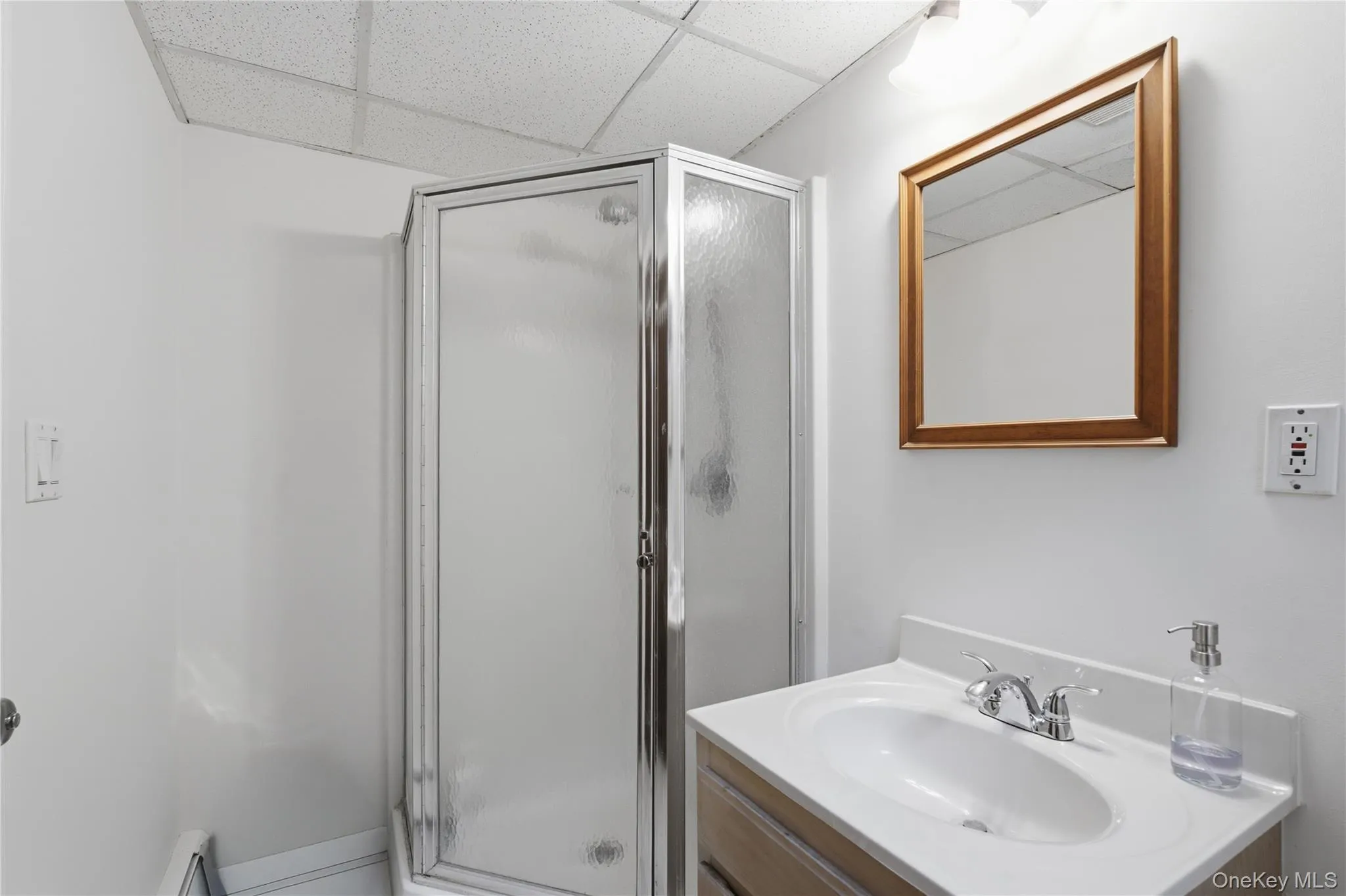 11 Forest Drive, Ramapo, NY, 3 Bedrooms Bedrooms, 7 Rooms Rooms,2 BathroomsBathrooms,Residential,For Rent,Forest,0,1015642 11 Forest Drive, Ramapo, NY, 3 Bedrooms Bedrooms, 7 Rooms Rooms,2 BathroomsBathrooms,Residential,For Rent,Forest,0,1015642
