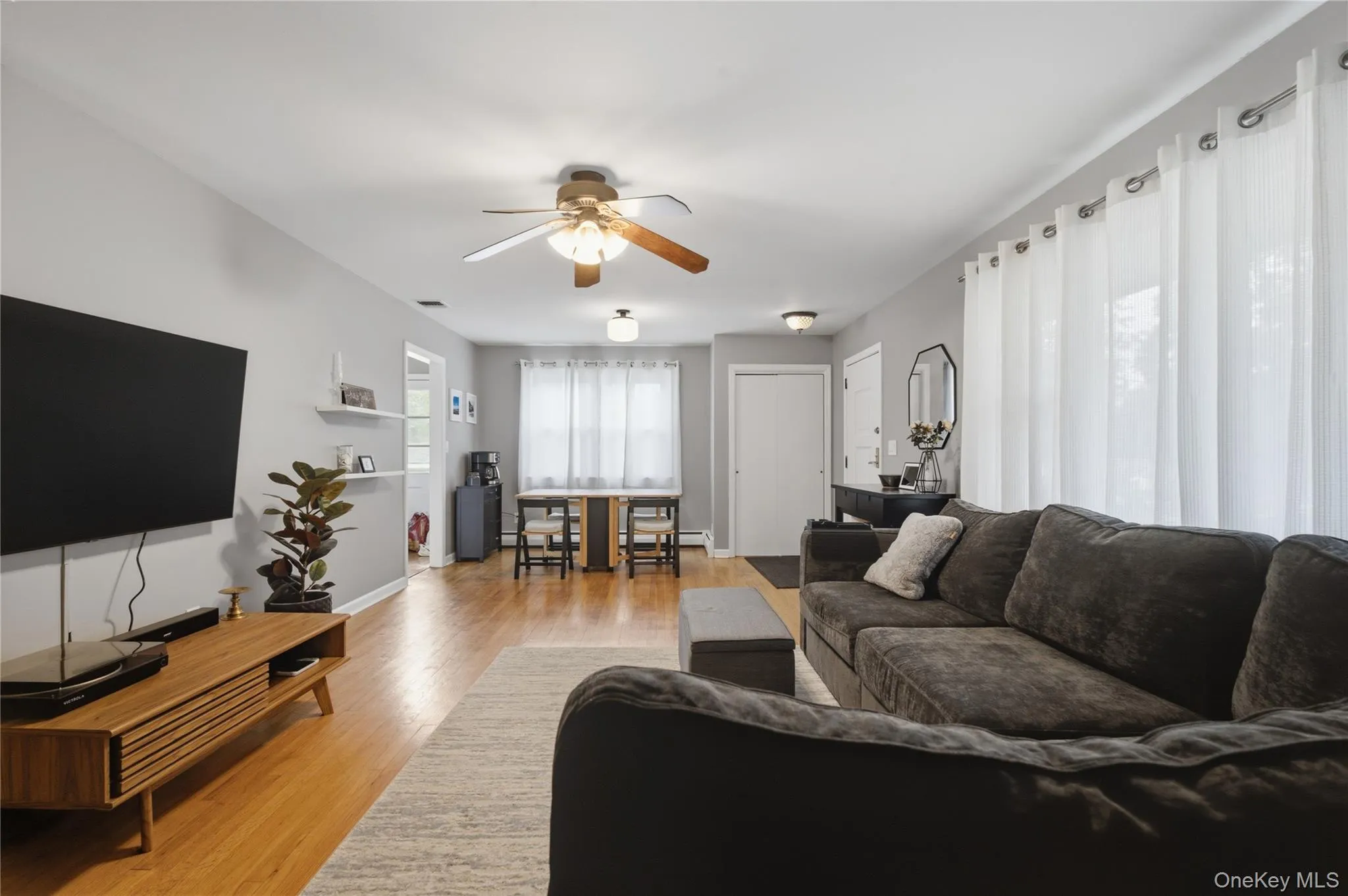 11 Forest Drive, Ramapo, NY, 3 Bedrooms Bedrooms, 7 Rooms Rooms,2 BathroomsBathrooms,Residential,For Rent,Forest,0,1015642 11 Forest Drive, Ramapo, NY, 3 Bedrooms Bedrooms, 7 Rooms Rooms,2 BathroomsBathrooms,Residential,For Rent,Forest,0,1015642