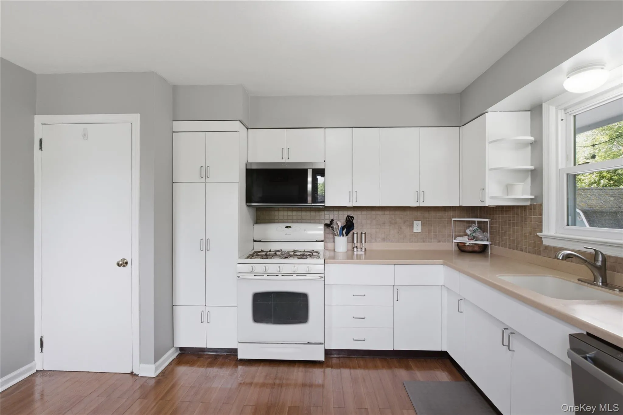 11 Forest Drive, Ramapo, NY, 3 Bedrooms Bedrooms, 7 Rooms Rooms,2 BathroomsBathrooms,Residential,For Rent,Forest,0,1015642 11 Forest Drive, Ramapo, NY, 3 Bedrooms Bedrooms, 7 Rooms Rooms,2 BathroomsBathrooms,Residential,For Rent,Forest,0,1015642