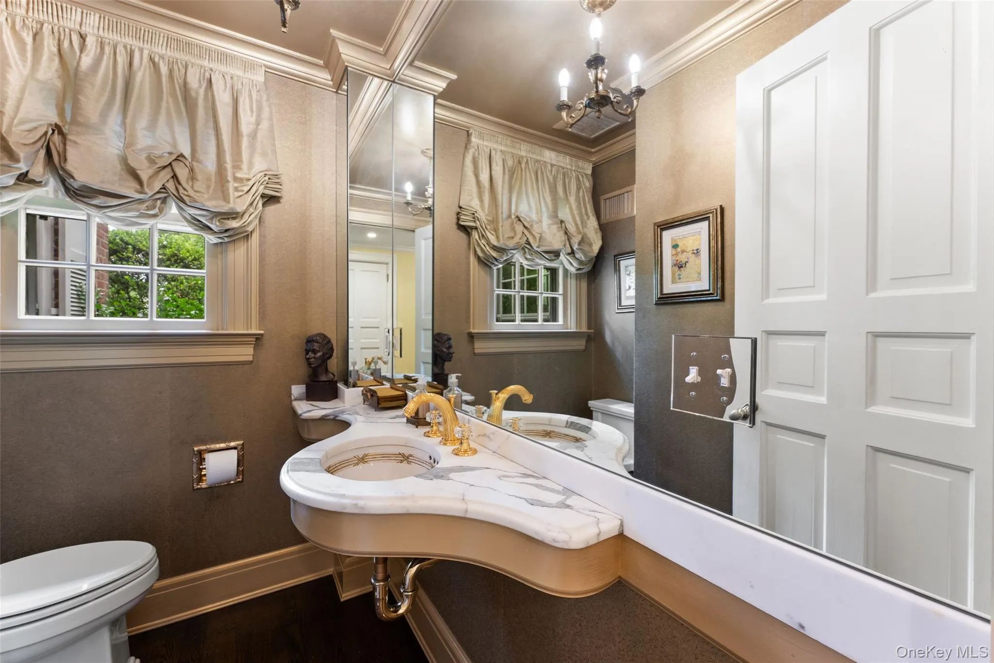 Powder Room Powder Room