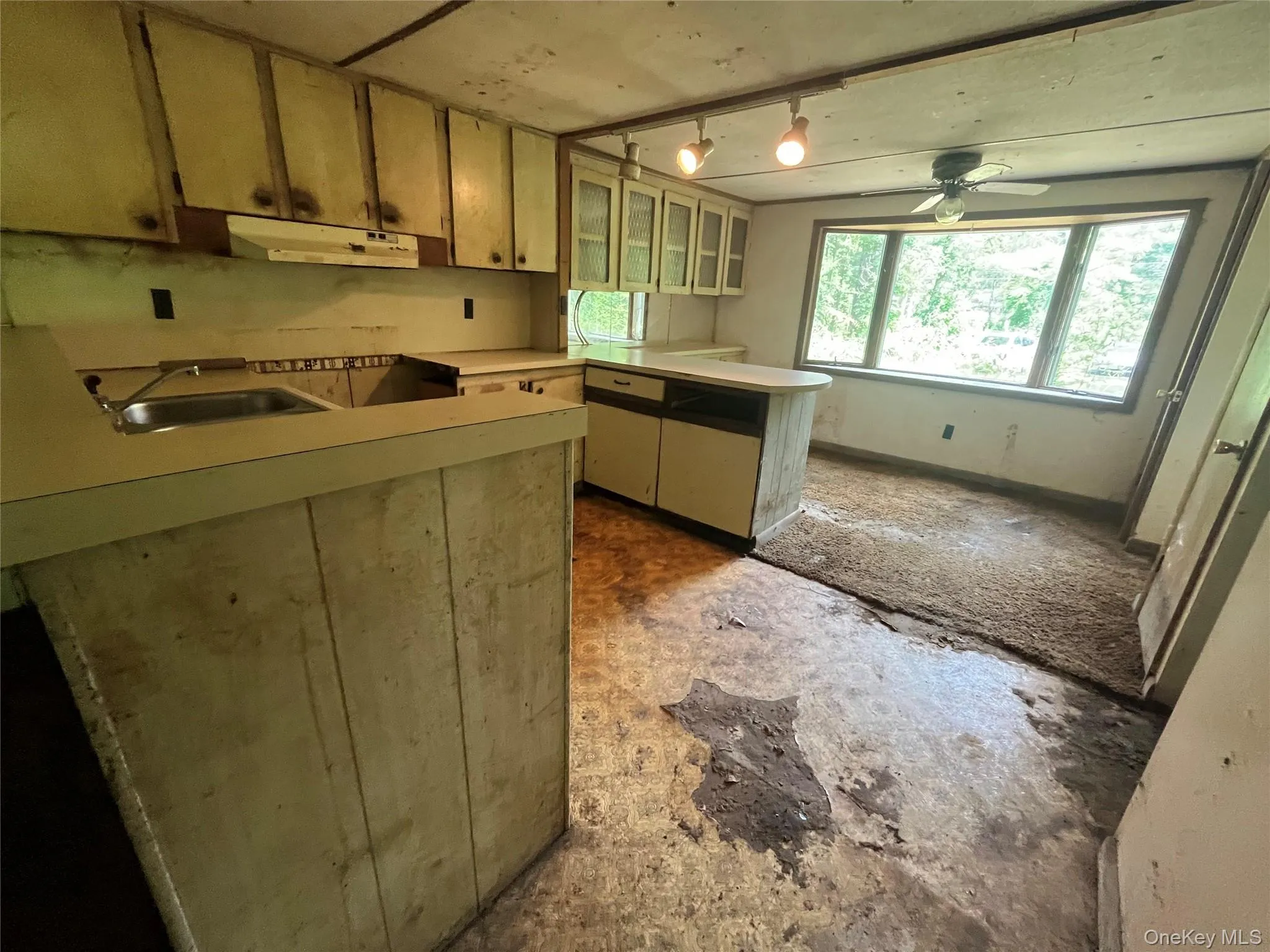 1145 Glasco Turnpike, Saugerties, NY, 3 Bedrooms Bedrooms, 5 Rooms Rooms,2 BathroomsBathrooms,Residential,For Rent,Glasco,0,1015646 1145 Glasco Turnpike, Saugerties, NY, 3 Bedrooms Bedrooms, 5 Rooms Rooms,2 BathroomsBathrooms,Residential,For Rent,Glasco,0,1015646