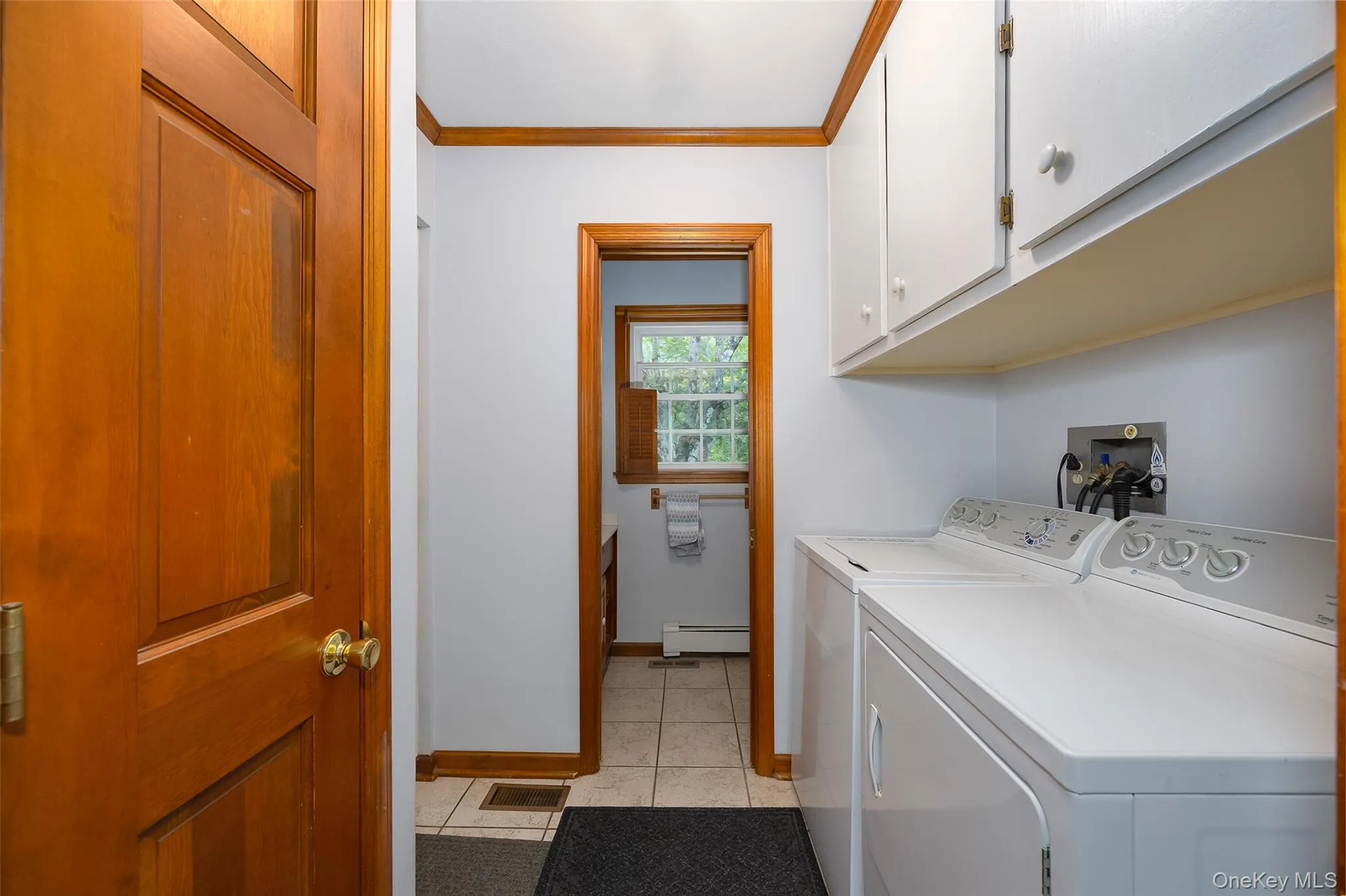 326 Mills Cross Road, Hyde Park, NY, 4 Bedrooms Bedrooms, 8 Rooms Rooms,2 BathroomsBathrooms,Residential,For Rent,Mills Cross,0,KEY1015647 326 Mills Cross Road, Hyde Park, NY, 4 Bedrooms Bedrooms, 8 Rooms Rooms,2 BathroomsBathrooms,Residential,For Rent,Mills Cross,0,KEY1015647
