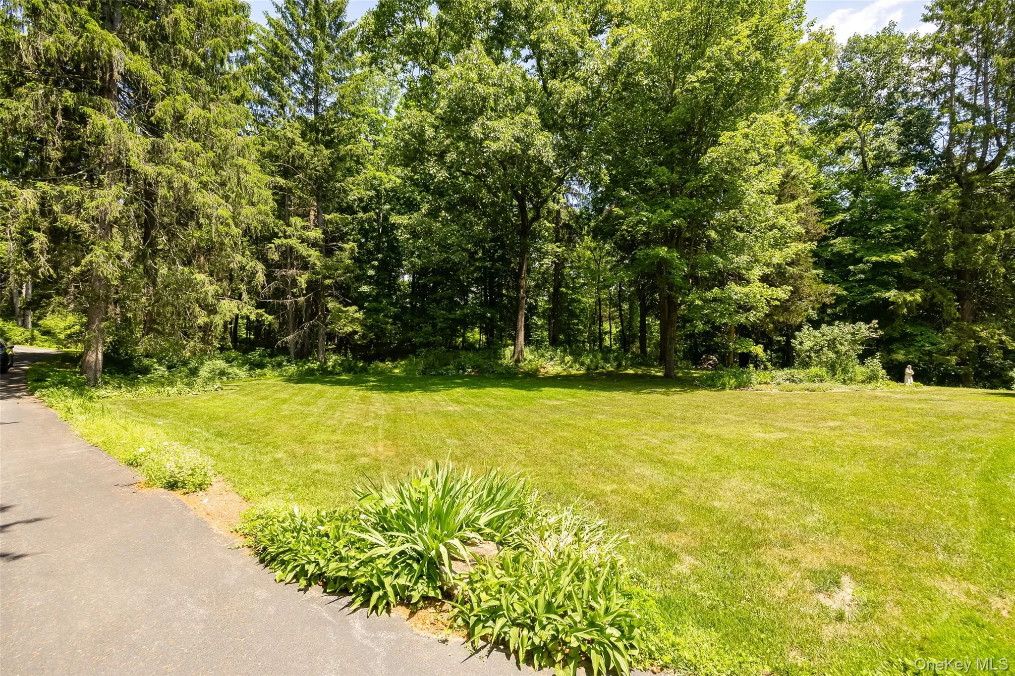 326 Mills Cross Road, Hyde Park, NY, 4 Bedrooms Bedrooms, 8 Rooms Rooms,2 BathroomsBathrooms,Residential,For Rent,Mills Cross,0,KEY1015647 326 Mills Cross Road, Hyde Park, NY, 4 Bedrooms Bedrooms, 8 Rooms Rooms,2 BathroomsBathrooms,Residential,For Rent,Mills Cross,0,KEY1015647