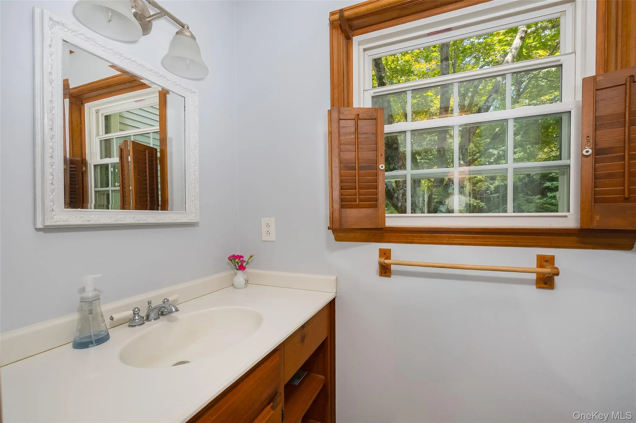 326 Mills Cross Road, Hyde Park, NY, 4 Bedrooms Bedrooms, 8 Rooms Rooms,2 BathroomsBathrooms,Residential,For Rent,Mills Cross,0,KEY1015647 326 Mills Cross Road, Hyde Park, NY, 4 Bedrooms Bedrooms, 8 Rooms Rooms,2 BathroomsBathrooms,Residential,For Rent,Mills Cross,0,KEY1015647
