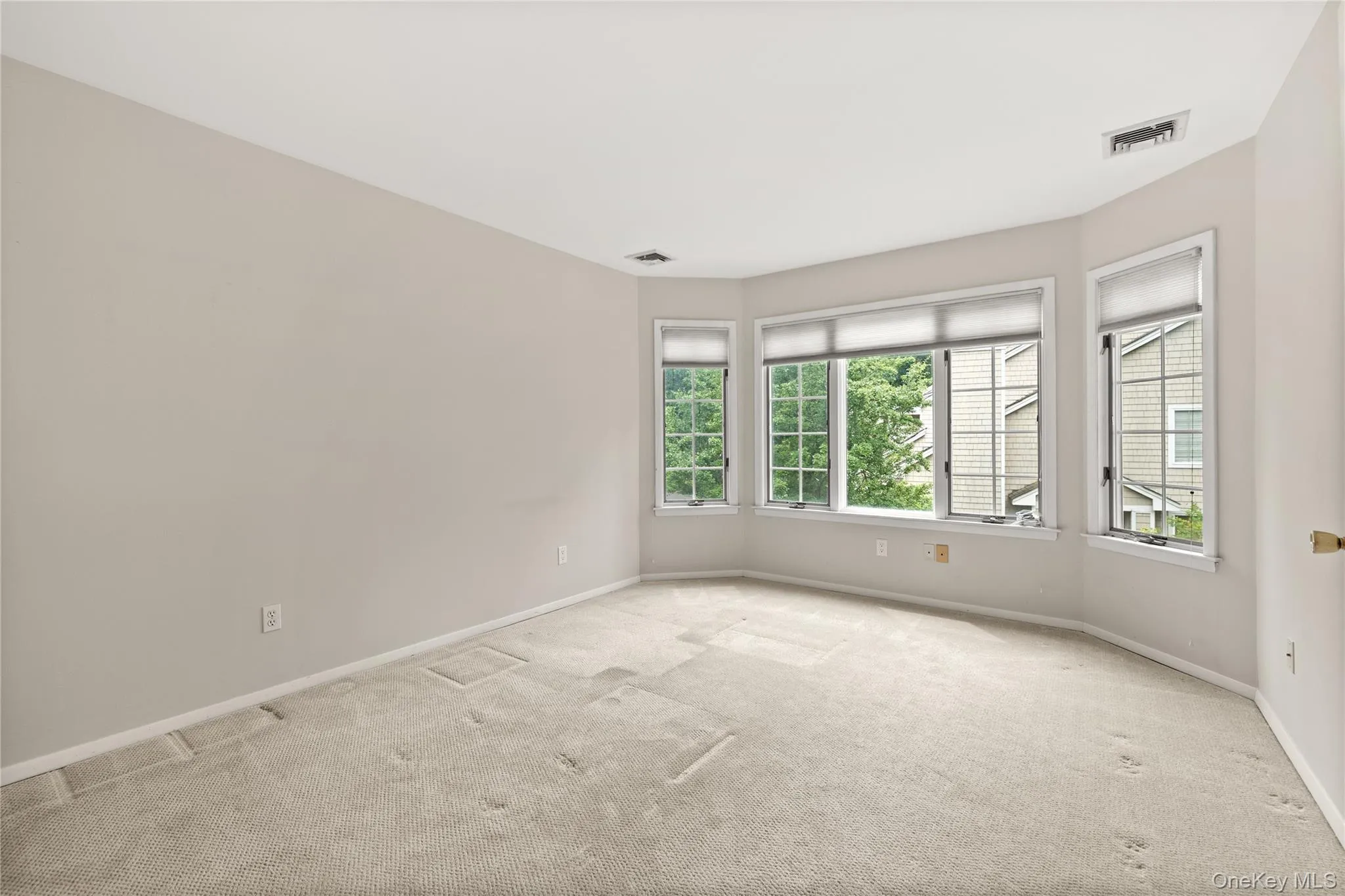 Bedroom/office/gym/studio Bedroom/office/gym/studio