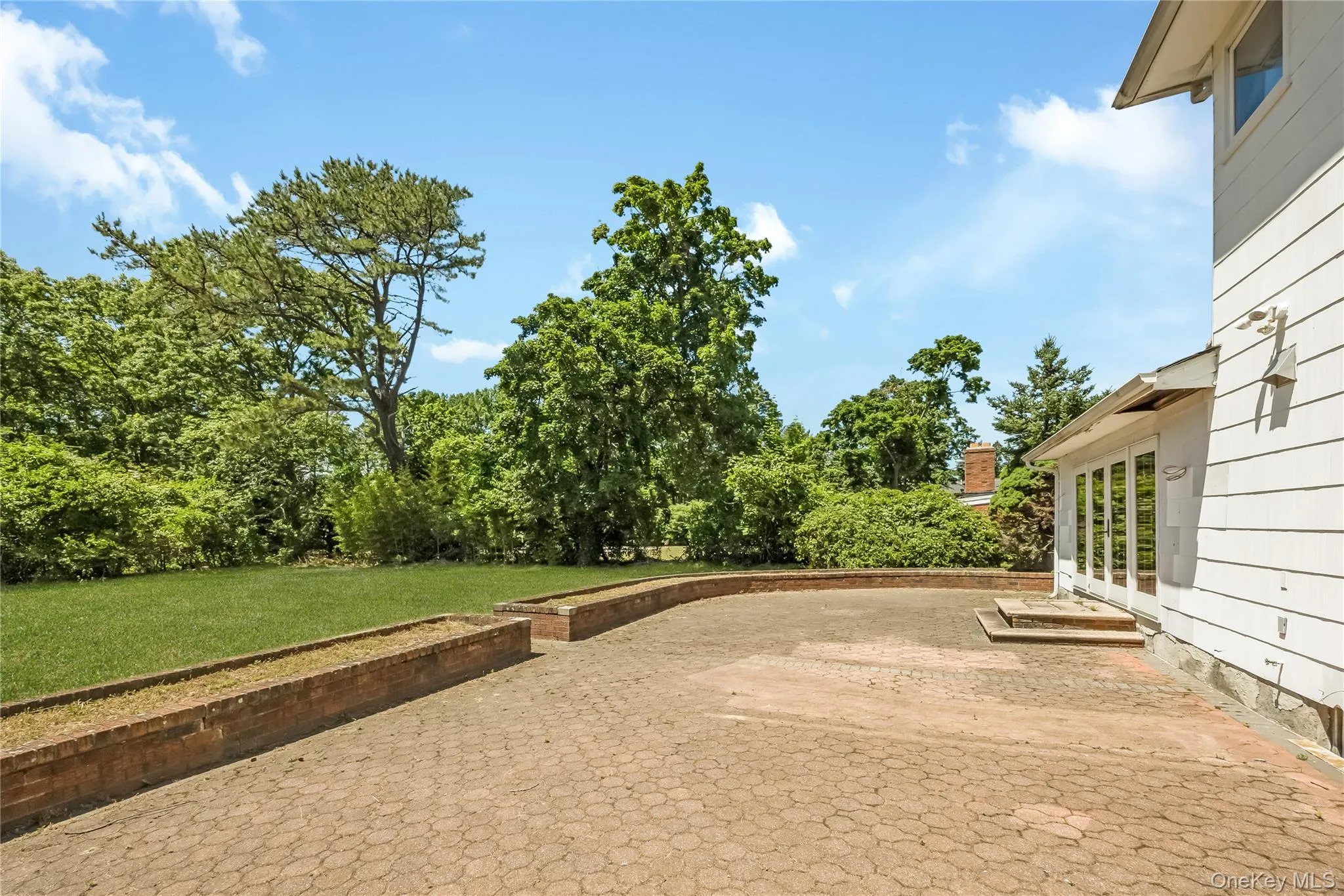 1103 Carlls Straight Path, Huntington, NY, 4 Bedrooms Bedrooms, 8 Rooms Rooms,2 BathroomsBathrooms,Residential,For Rent,Carlls Straight,0,1015654 1103 Carlls Straight Path, Huntington, NY, 4 Bedrooms Bedrooms, 8 Rooms Rooms,2 BathroomsBathrooms,Residential,For Rent,Carlls Straight,0,1015654
