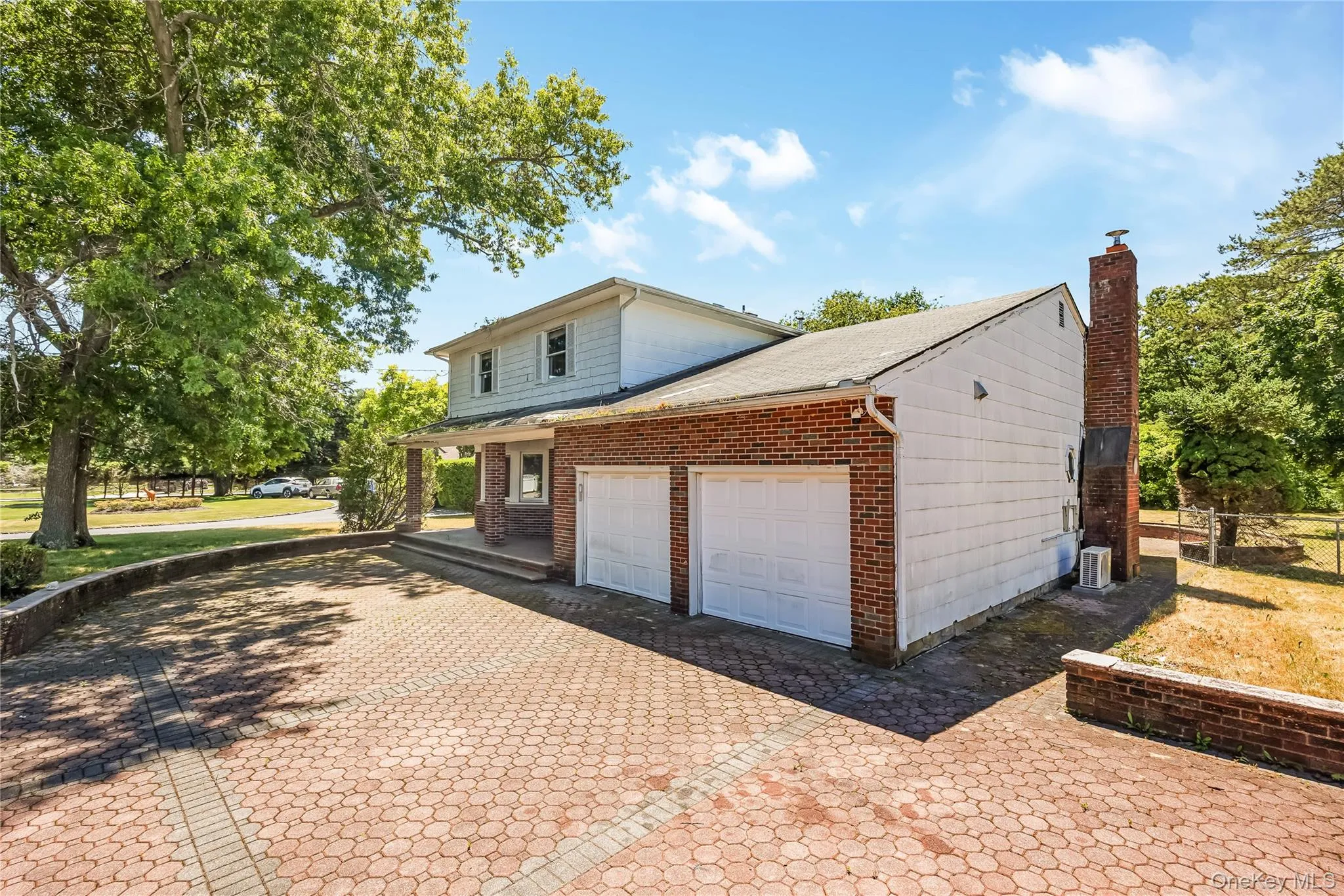 1103 Carlls Straight Path, Huntington, NY, 4 Bedrooms Bedrooms, 8 Rooms Rooms,2 BathroomsBathrooms,Residential,For Rent,Carlls Straight,0,1015654 1103 Carlls Straight Path, Huntington, NY, 4 Bedrooms Bedrooms, 8 Rooms Rooms,2 BathroomsBathrooms,Residential,For Rent,Carlls Straight,0,1015654