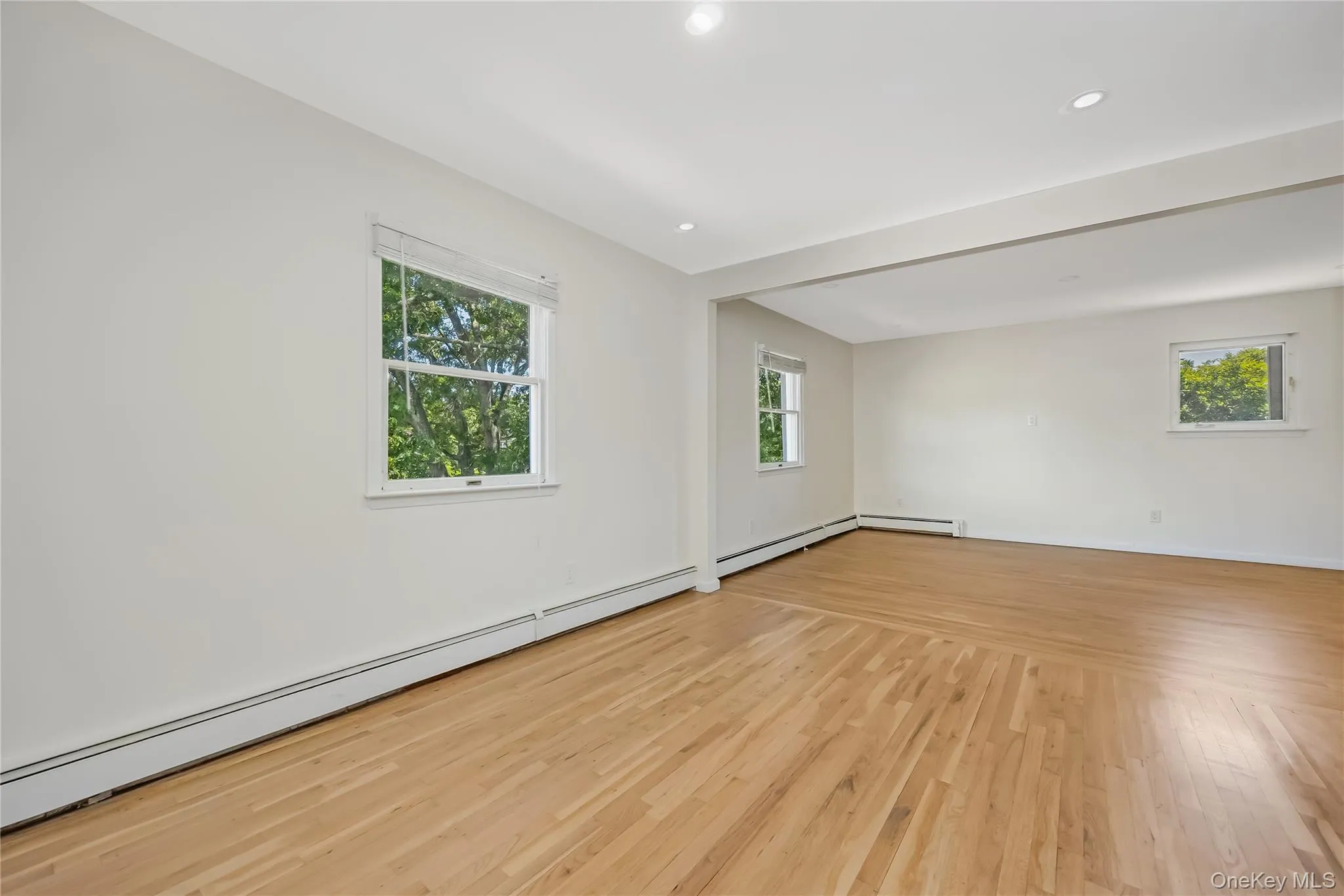 1103 Carlls Straight Path, Huntington, NY, 4 Bedrooms Bedrooms, 8 Rooms Rooms,2 BathroomsBathrooms,Residential,For Rent,Carlls Straight,0,KEY1015654 1103 Carlls Straight Path, Huntington, NY, 4 Bedrooms Bedrooms, 8 Rooms Rooms,2 BathroomsBathrooms,Residential,For Rent,Carlls Straight,0,KEY1015654