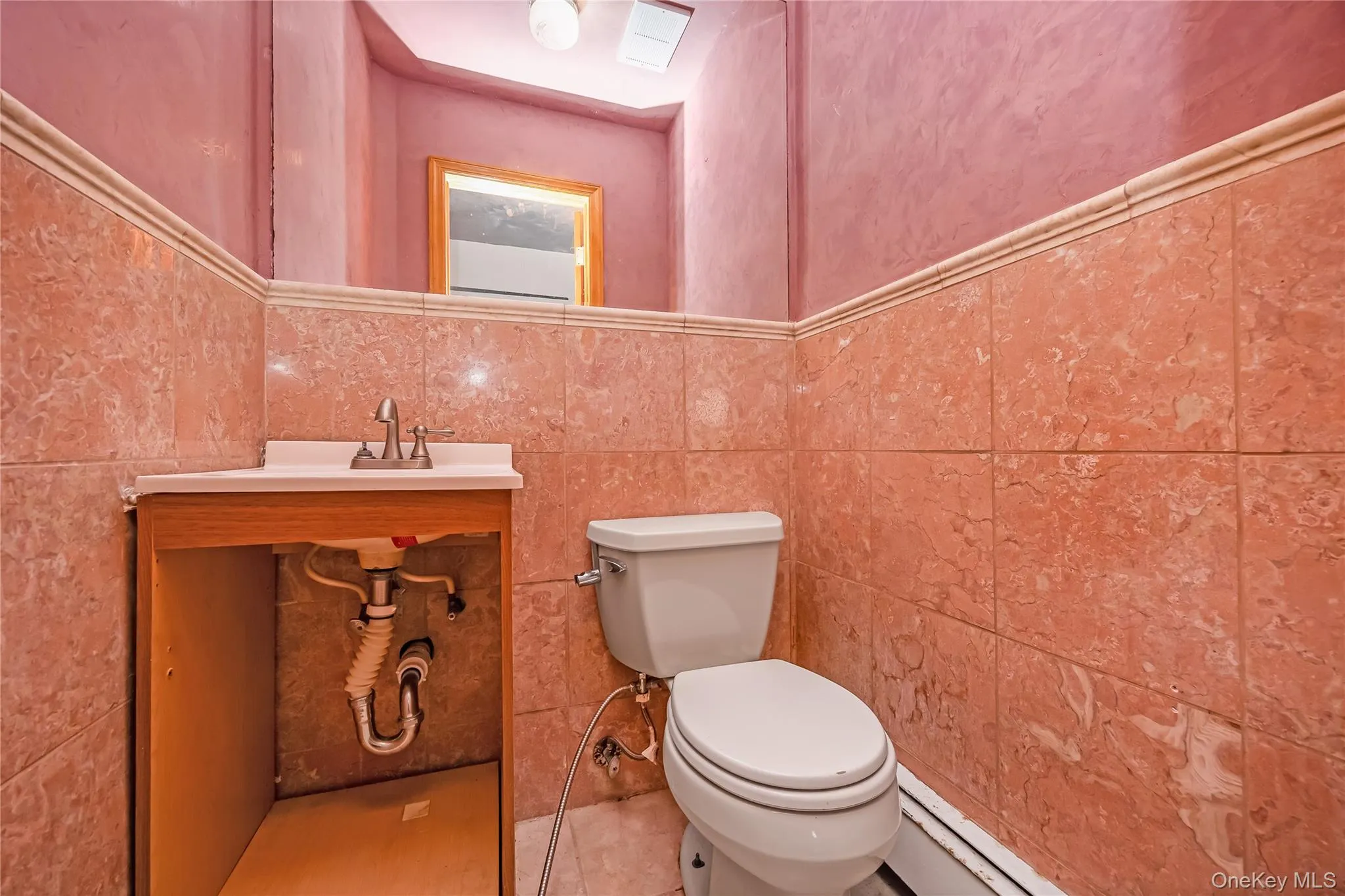 1103 Carlls Straight Path, Huntington, NY, 4 Bedrooms Bedrooms, 8 Rooms Rooms,2 BathroomsBathrooms,Residential,For Rent,Carlls Straight,0,1015654 1103 Carlls Straight Path, Huntington, NY, 4 Bedrooms Bedrooms, 8 Rooms Rooms,2 BathroomsBathrooms,Residential,For Rent,Carlls Straight,0,1015654