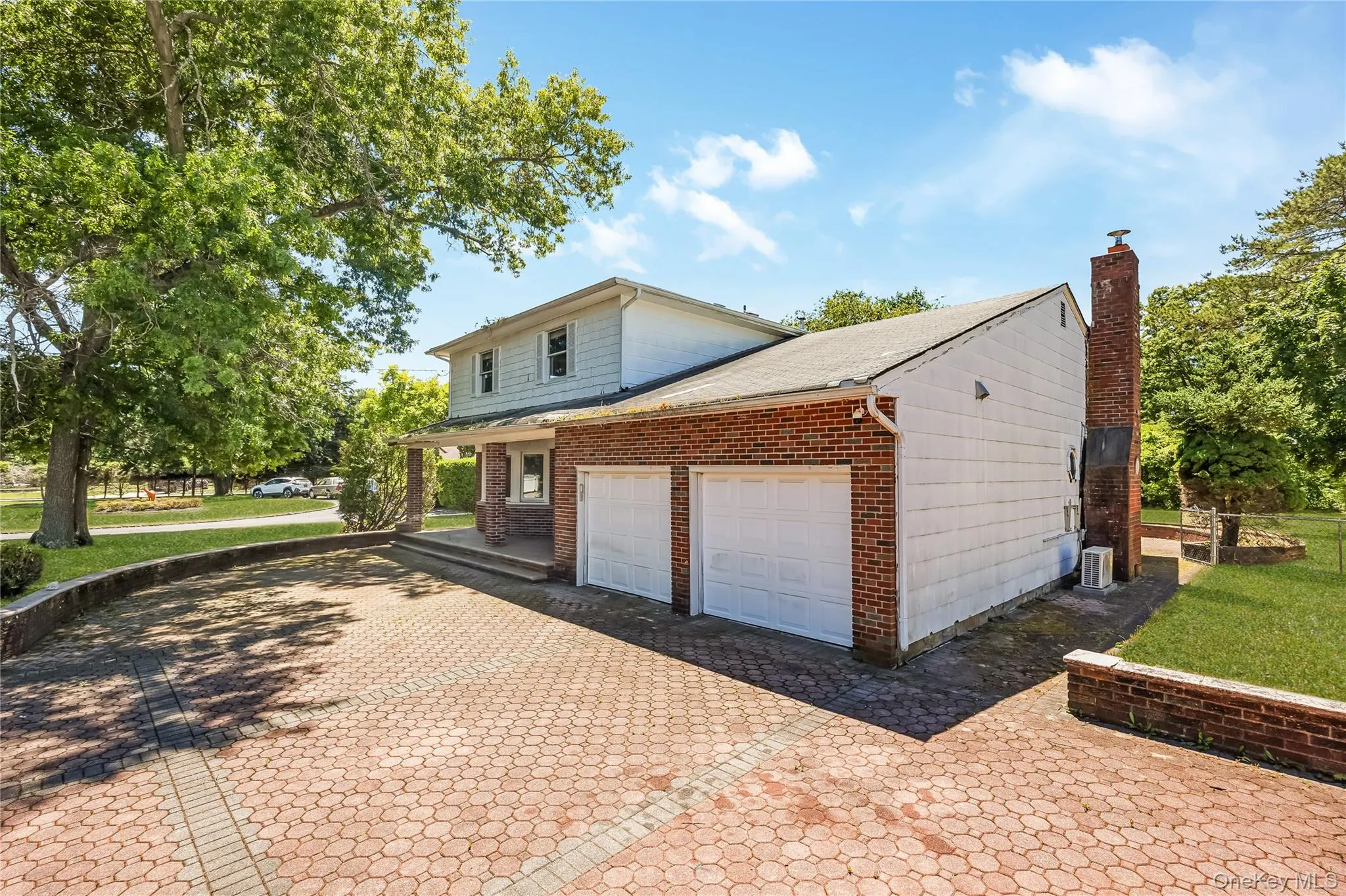 1103 Carlls Straight Path, Huntington, NY, 4 Bedrooms Bedrooms, 8 Rooms Rooms,2 BathroomsBathrooms,Residential,For Rent,Carlls Straight,0,1015654 1103 Carlls Straight Path, Huntington, NY, 4 Bedrooms Bedrooms, 8 Rooms Rooms,2 BathroomsBathrooms,Residential,For Rent,Carlls Straight,0,1015654