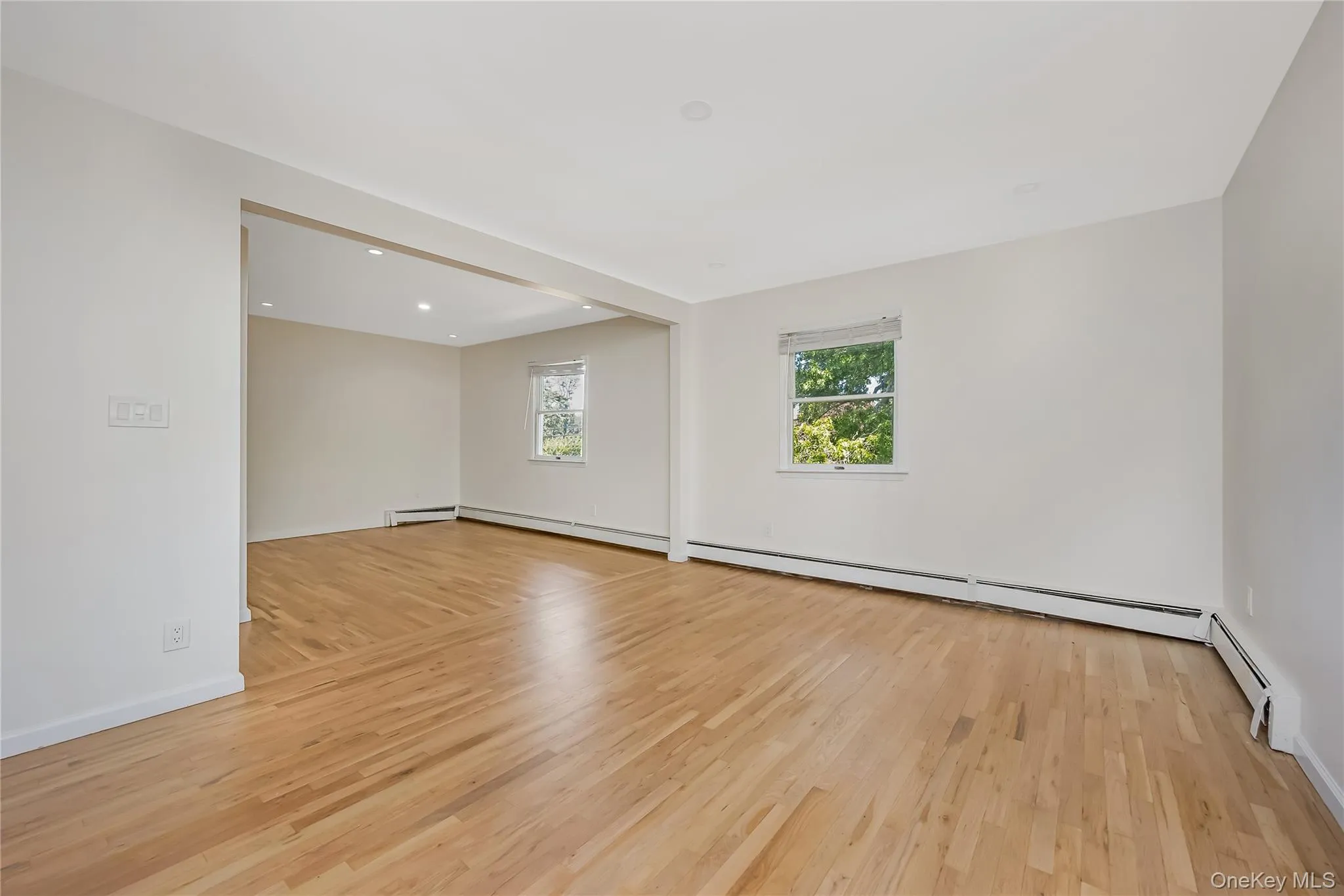 1103 Carlls Straight Path, Huntington, NY, 4 Bedrooms Bedrooms, 8 Rooms Rooms,2 BathroomsBathrooms,Residential,For Rent,Carlls Straight,0,KEY1015654 1103 Carlls Straight Path, Huntington, NY, 4 Bedrooms Bedrooms, 8 Rooms Rooms,2 BathroomsBathrooms,Residential,For Rent,Carlls Straight,0,KEY1015654
