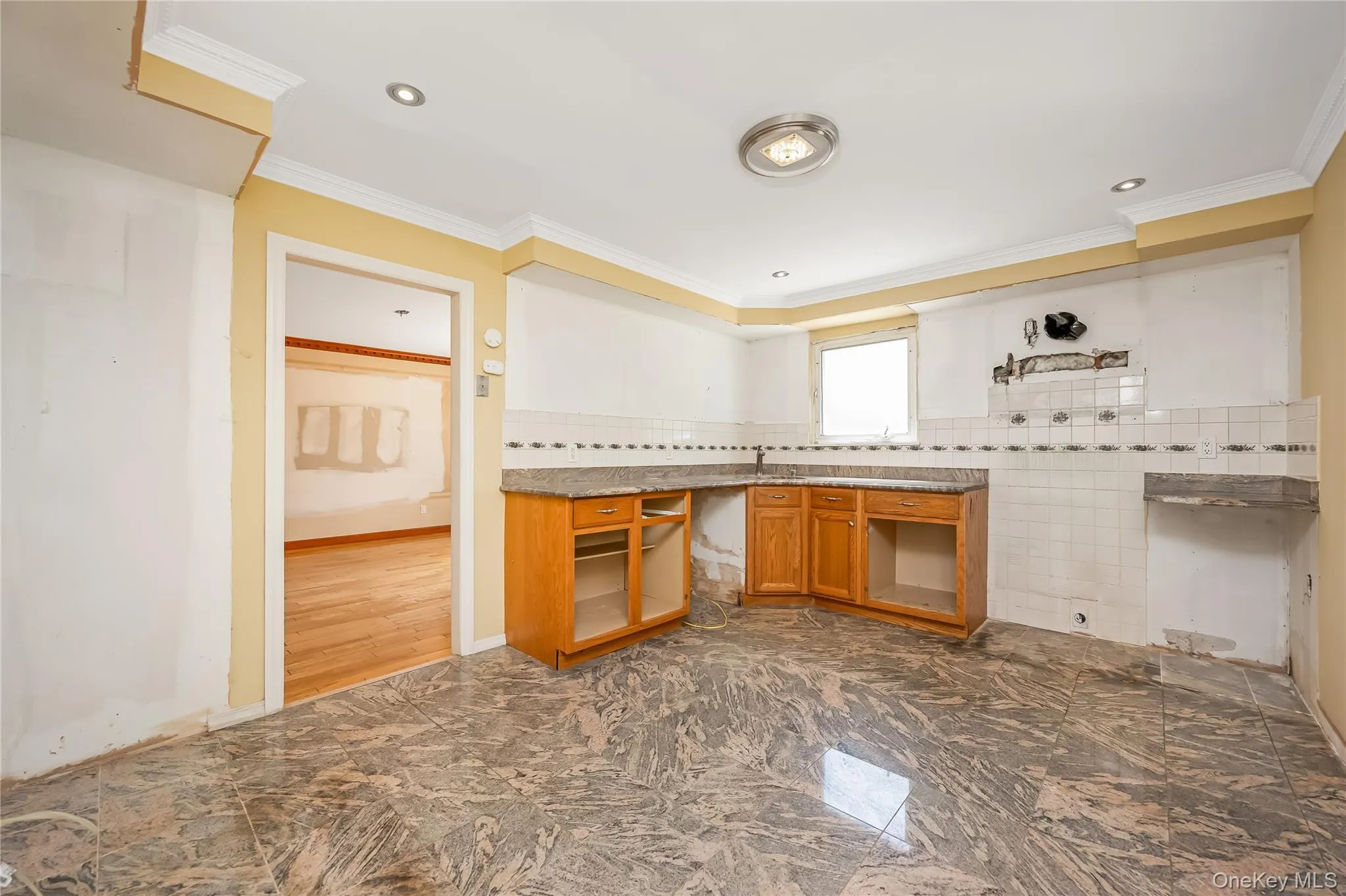1103 Carlls Straight Path, Huntington, NY, 4 Bedrooms Bedrooms, 8 Rooms Rooms,2 BathroomsBathrooms,Residential,For Rent,Carlls Straight,0,KEY1015654 1103 Carlls Straight Path, Huntington, NY, 4 Bedrooms Bedrooms, 8 Rooms Rooms,2 BathroomsBathrooms,Residential,For Rent,Carlls Straight,0,KEY1015654