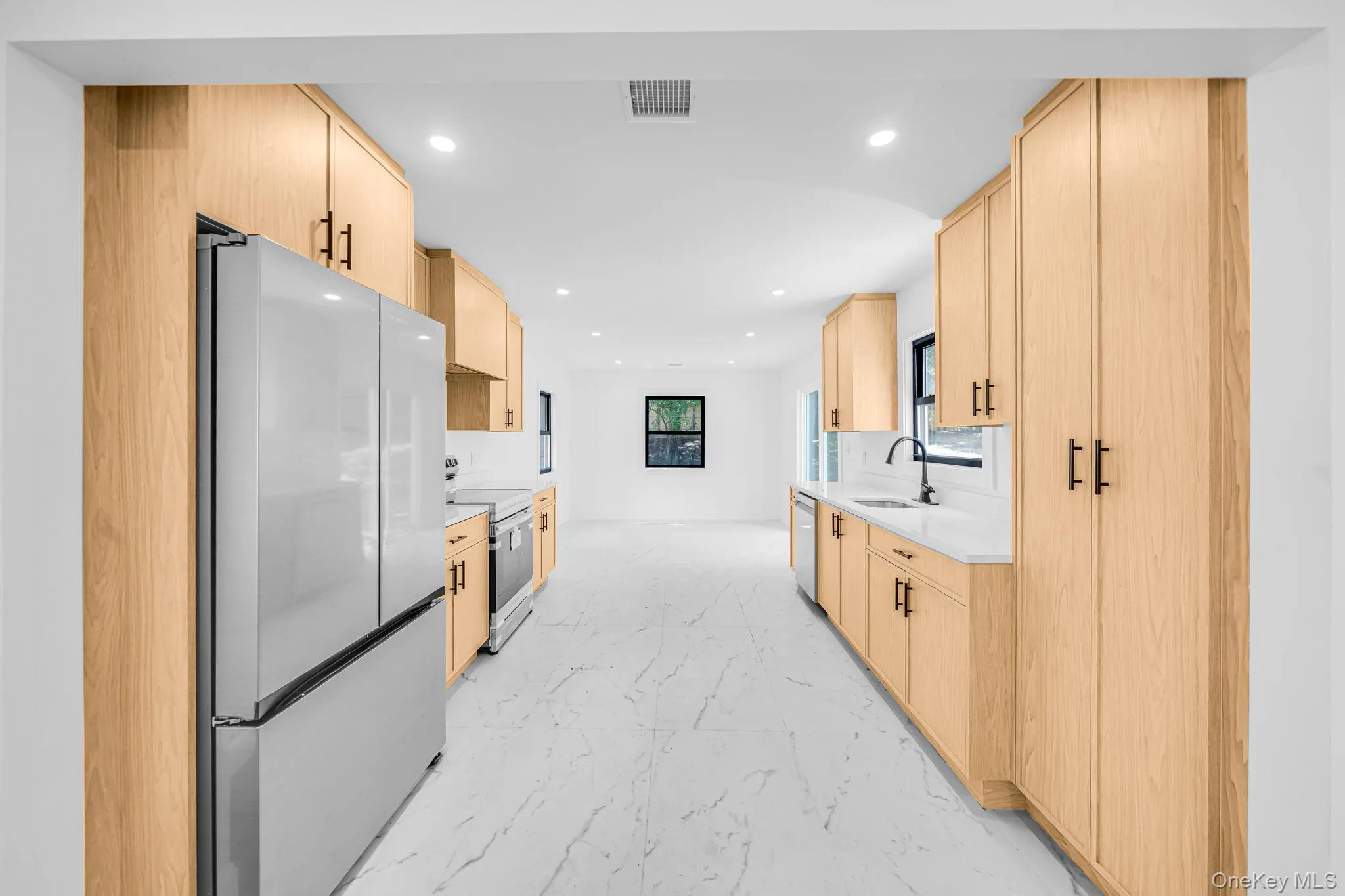 30 Bradley Drive, Brookhaven, NY, 5 Bedrooms Bedrooms, 7 Rooms Rooms,3 BathroomsBathrooms,Residential,For Rent,Bradley,0,1015655 30 Bradley Drive, Brookhaven, NY, 5 Bedrooms Bedrooms, 7 Rooms Rooms,3 BathroomsBathrooms,Residential,For Rent,Bradley,0,1015655