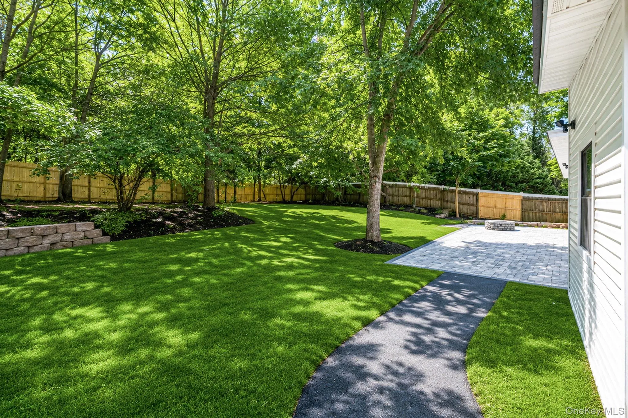 30 Bradley Drive, Brookhaven, NY, 5 Bedrooms Bedrooms, 7 Rooms Rooms,3 BathroomsBathrooms,Residential,For Rent,Bradley,0,1015655 30 Bradley Drive, Brookhaven, NY, 5 Bedrooms Bedrooms, 7 Rooms Rooms,3 BathroomsBathrooms,Residential,For Rent,Bradley,0,1015655